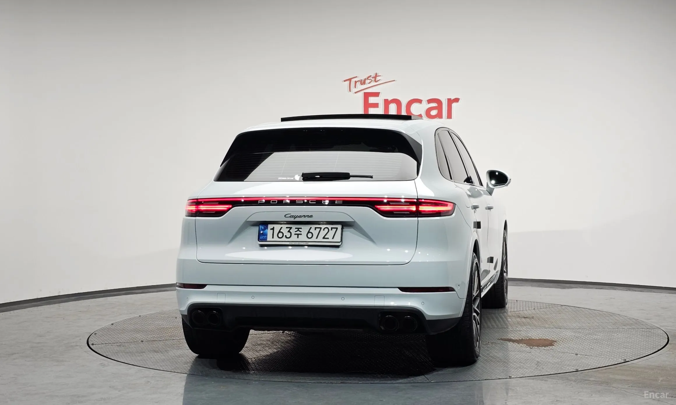 Porsche Cayenne (PO536) превью 4