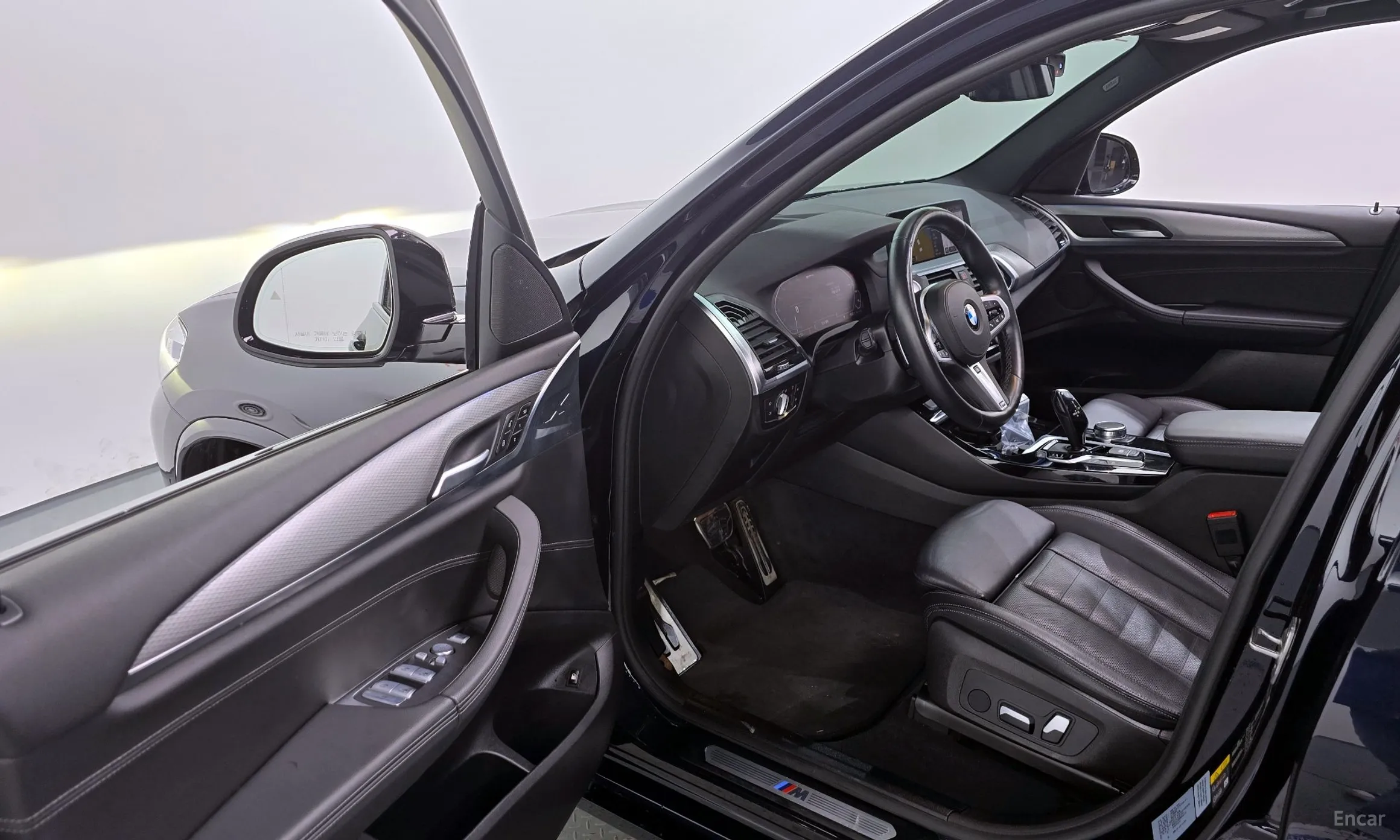 BMW X3 (G01) превью 10