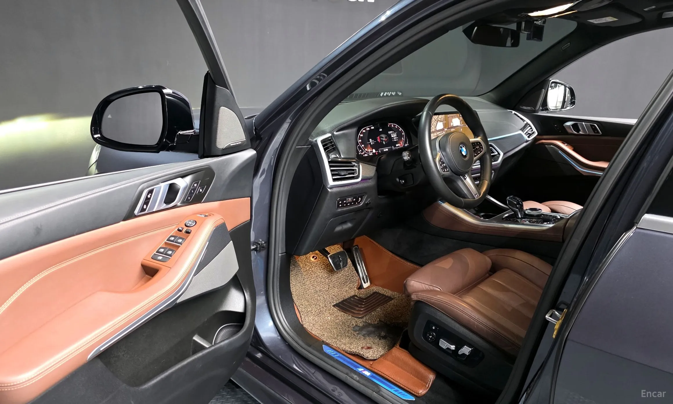 BMW X5 (G05) превью 10