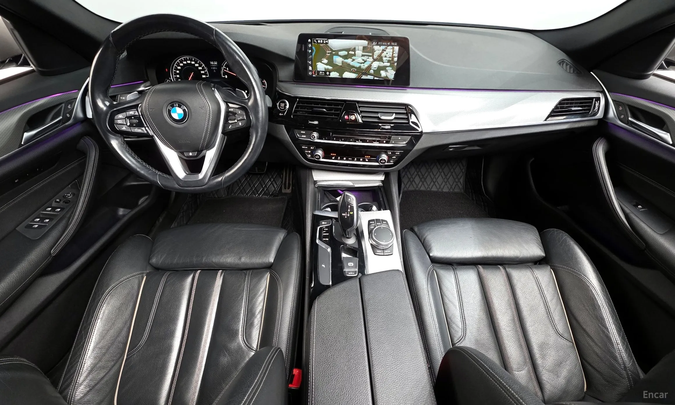 BMW 5 Series (G30) превью 7