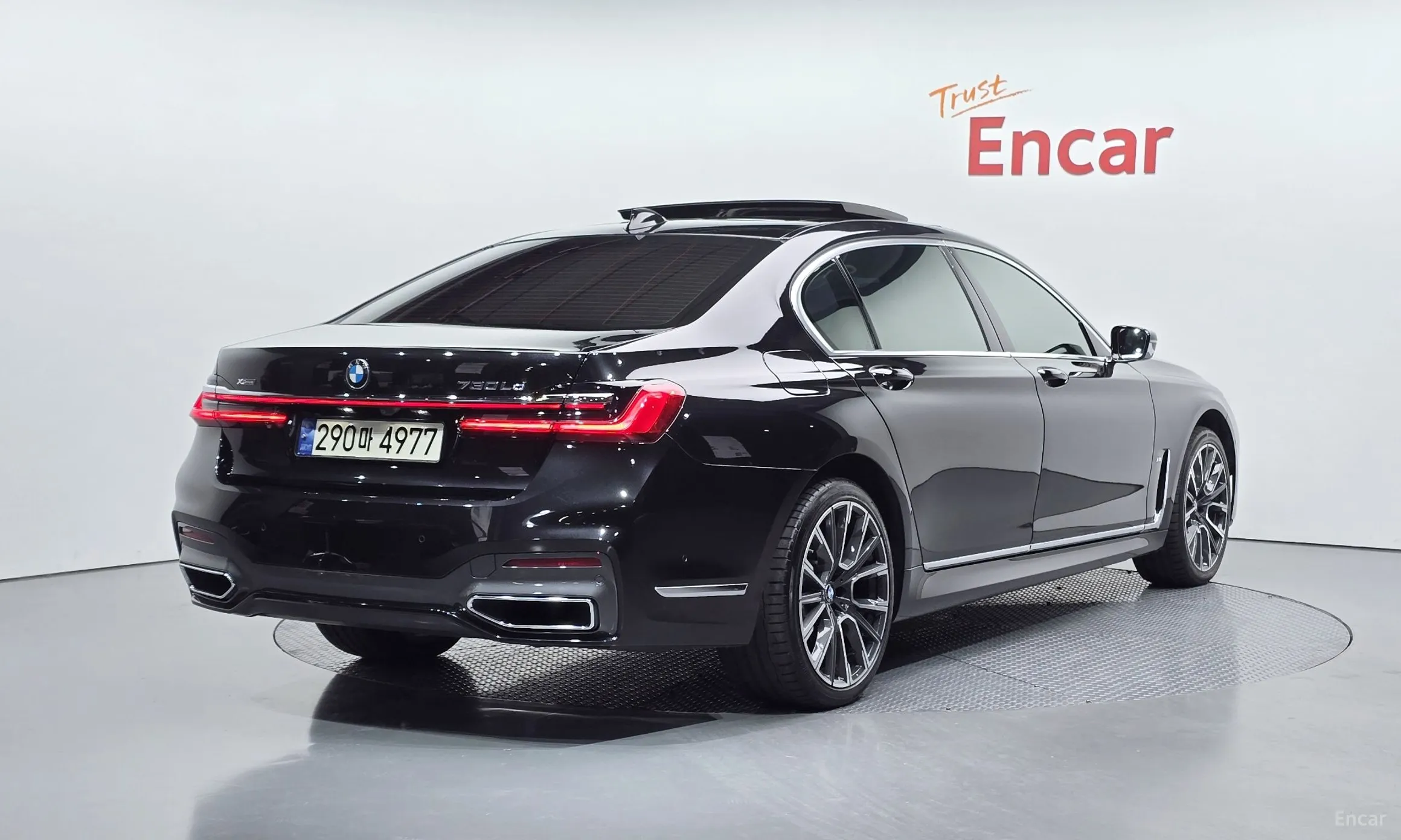 BMW 7 Series (G11)