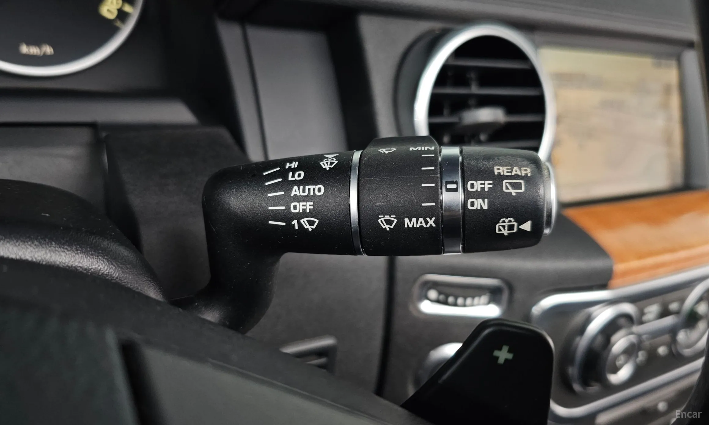 Land Rover Discovery 4 превью 17