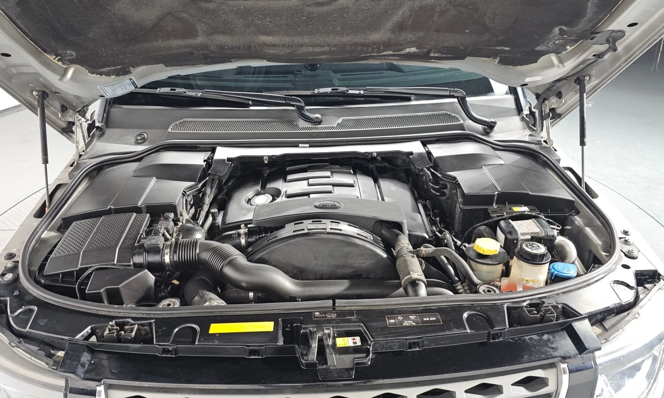 Land Rover Discovery 4 превью 6