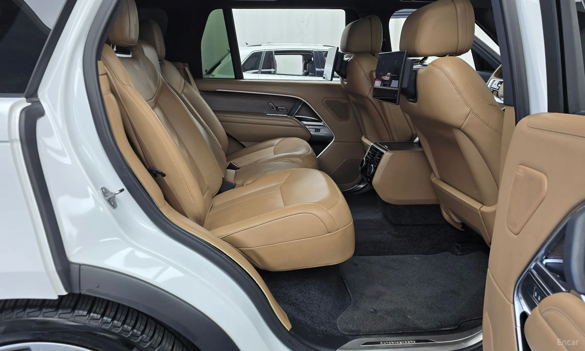 Land Rover Range Rover 5th Generation превью 12