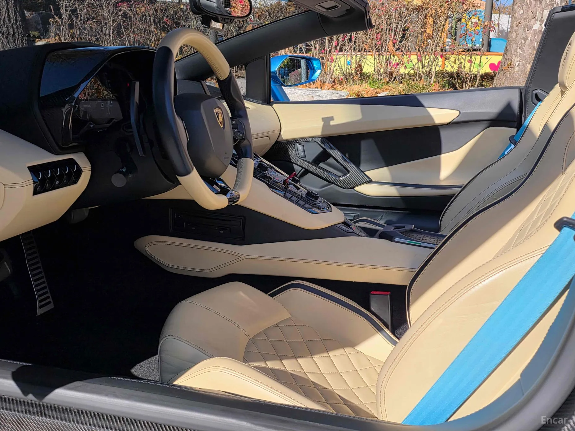 Lamborghini Aventador превью 10