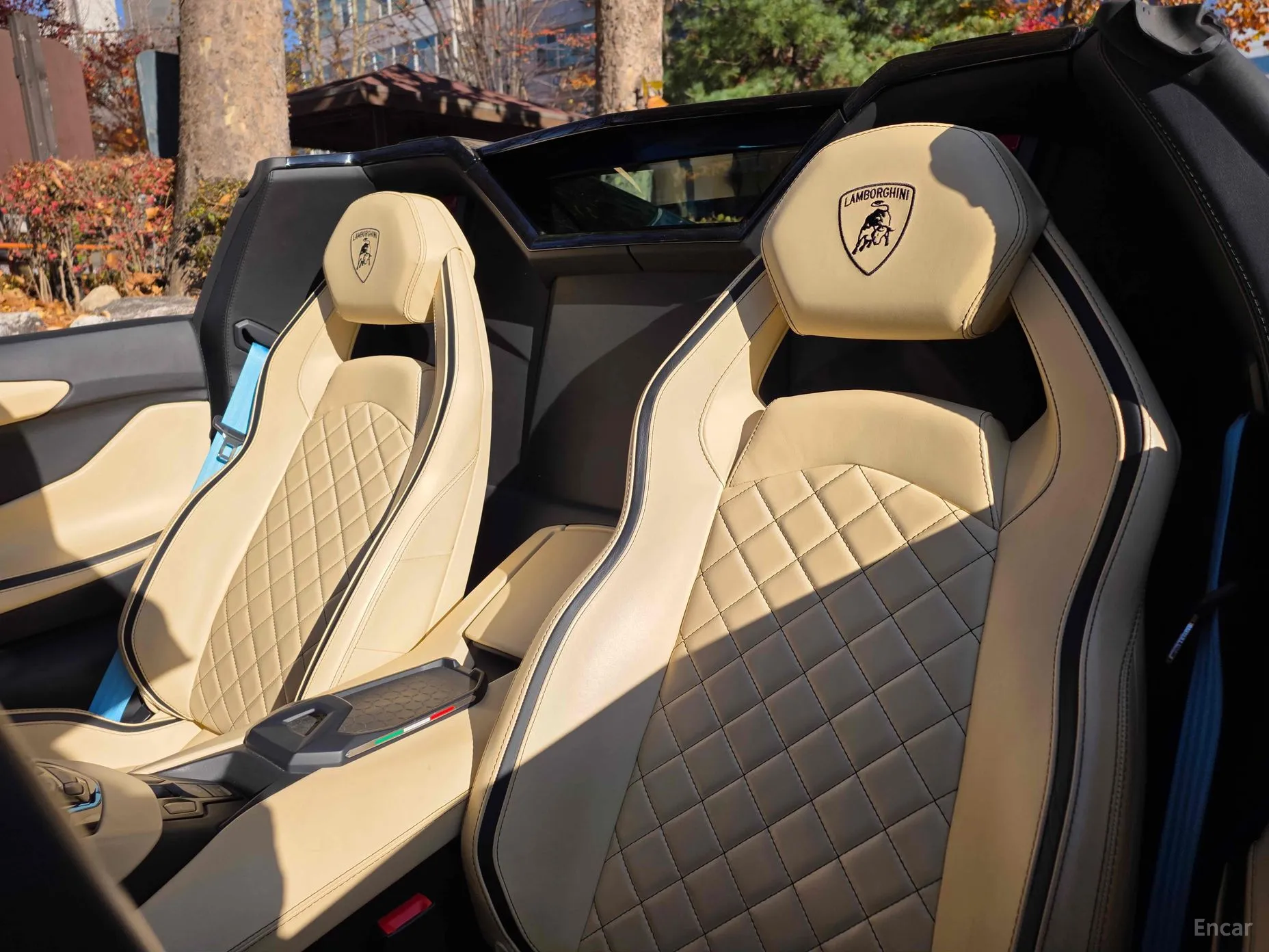 Lamborghini Aventador превью 16