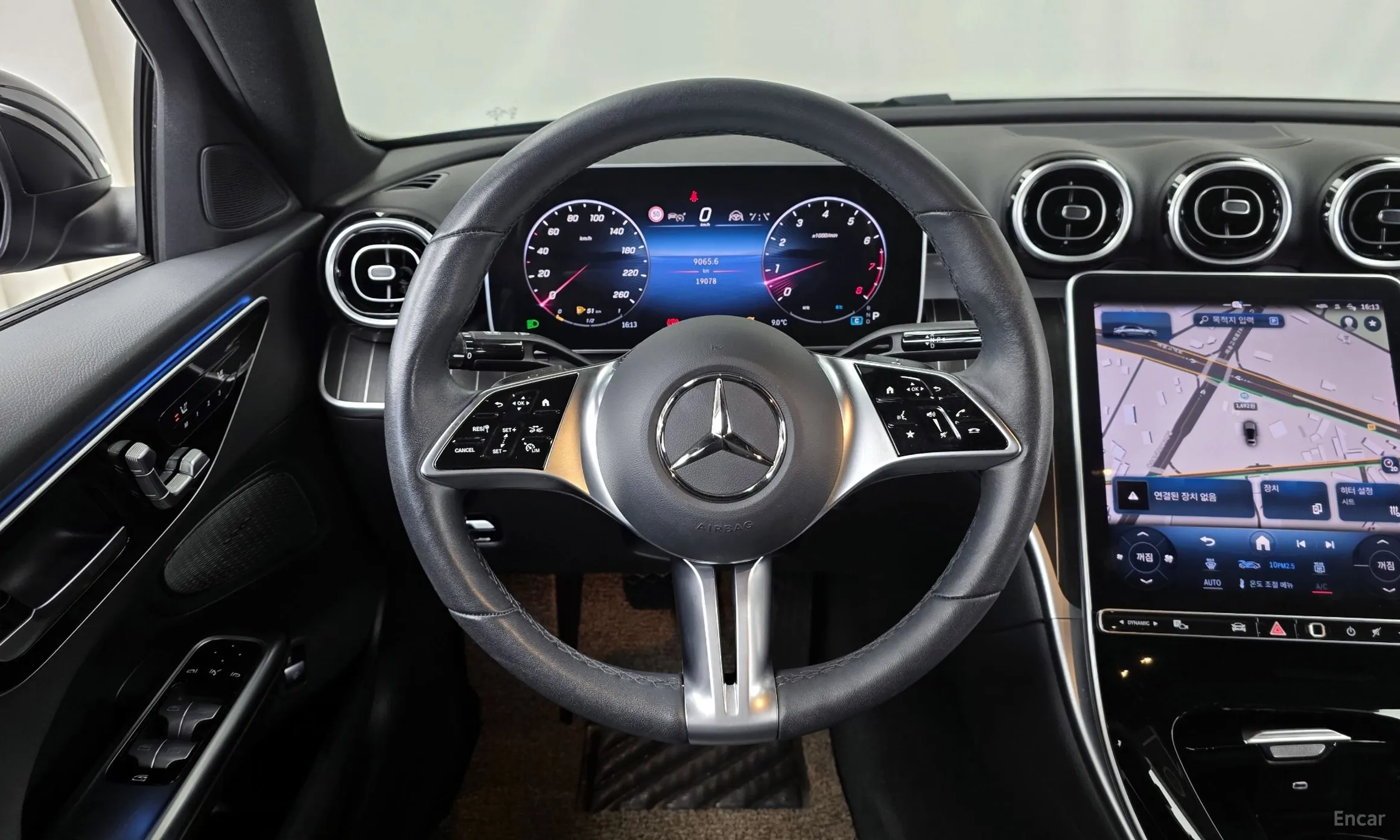 Mercedes Benz C-Class W206 превью 13