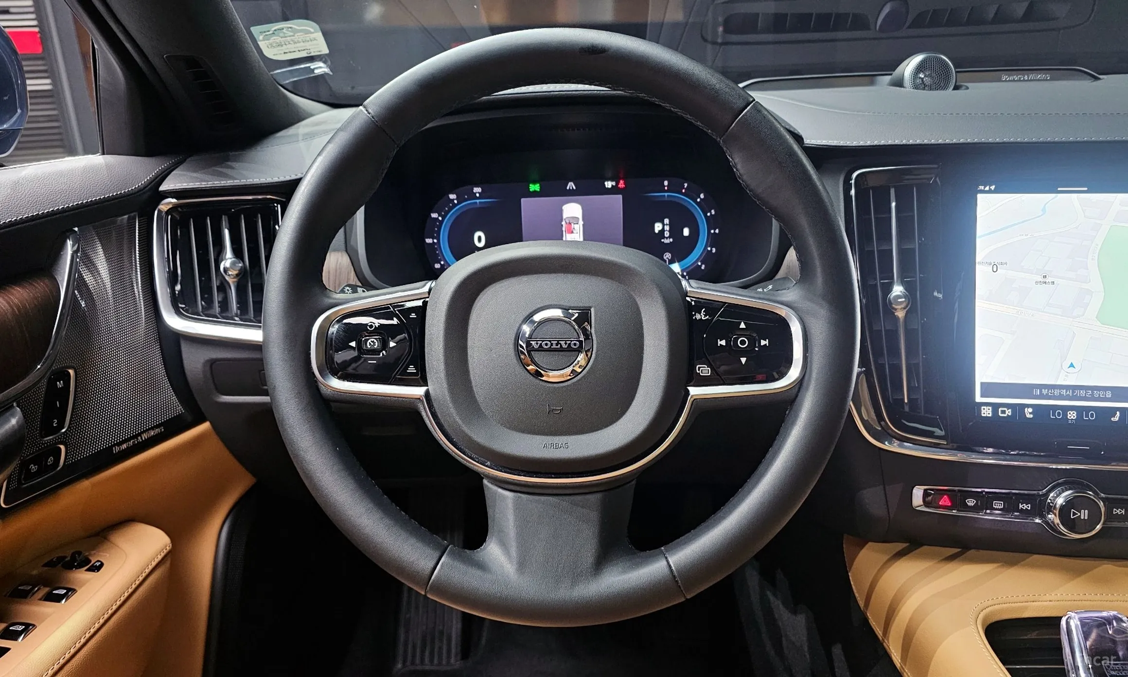 Volvo S90 превью 13
