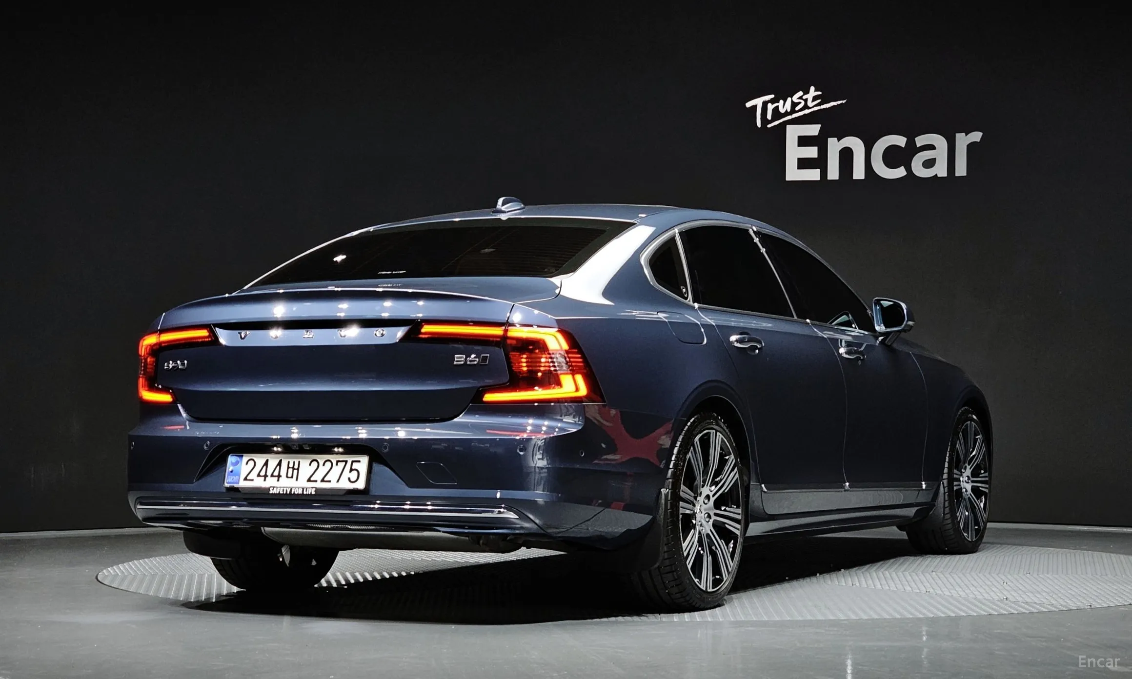 Volvo S90 превью 2