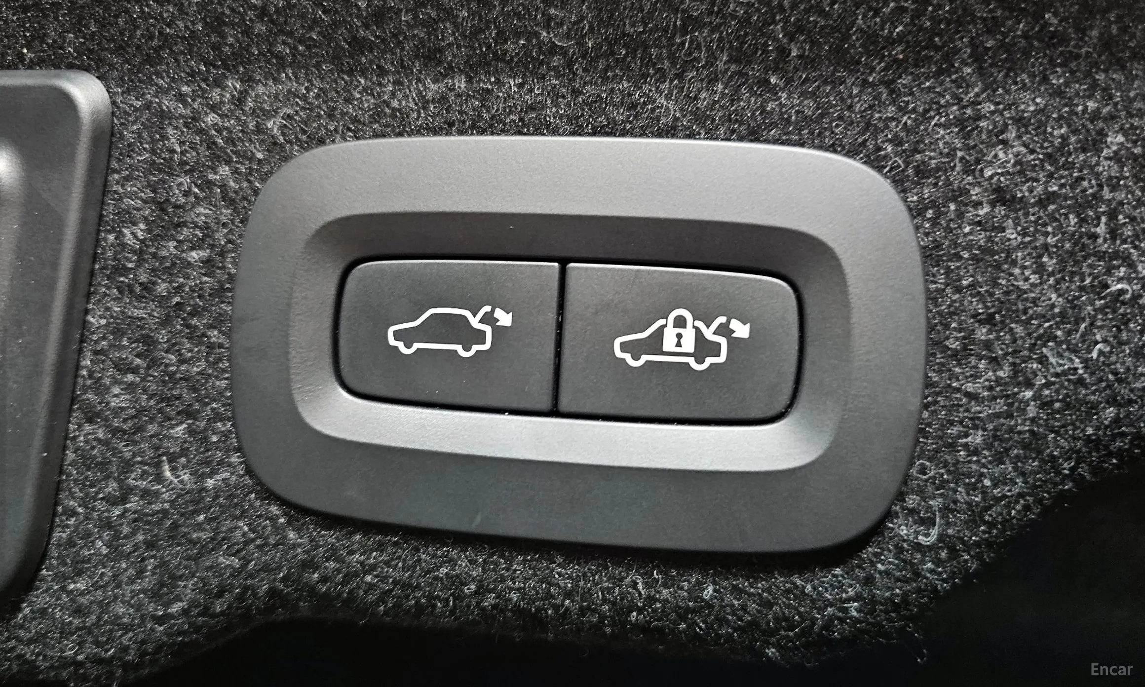 Volvo S90 превью 19