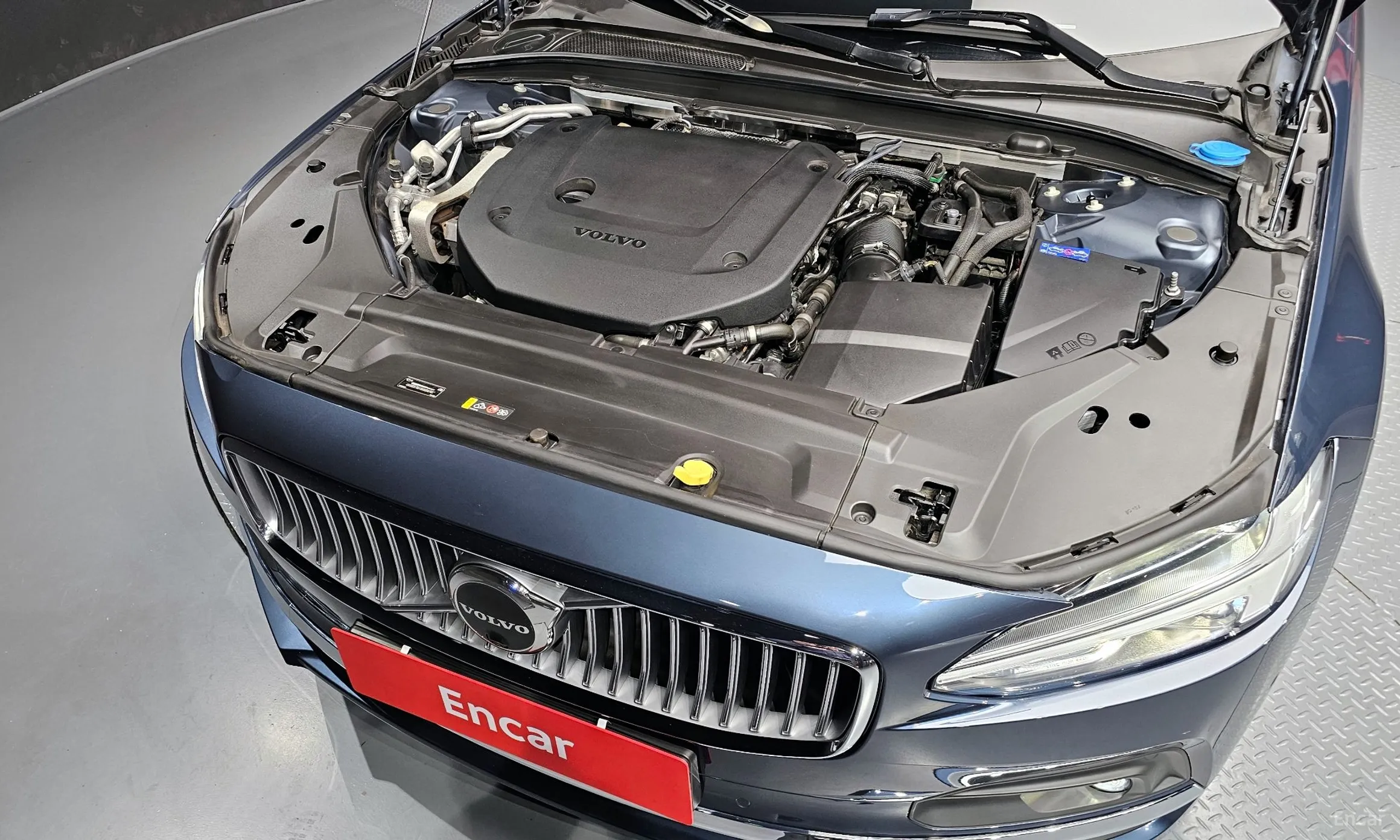 Volvo S90 превью 6