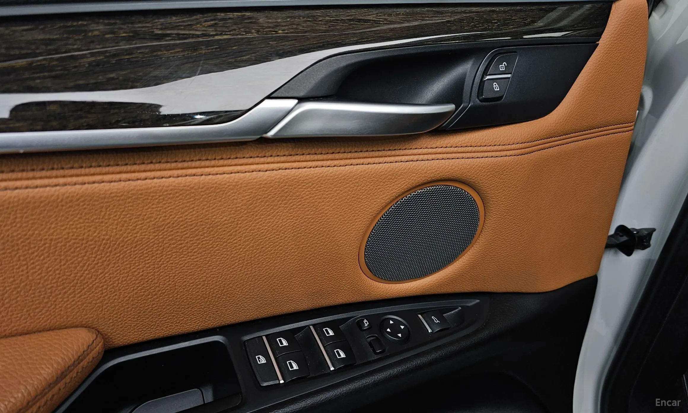 BMW X6 (F16) превью 18