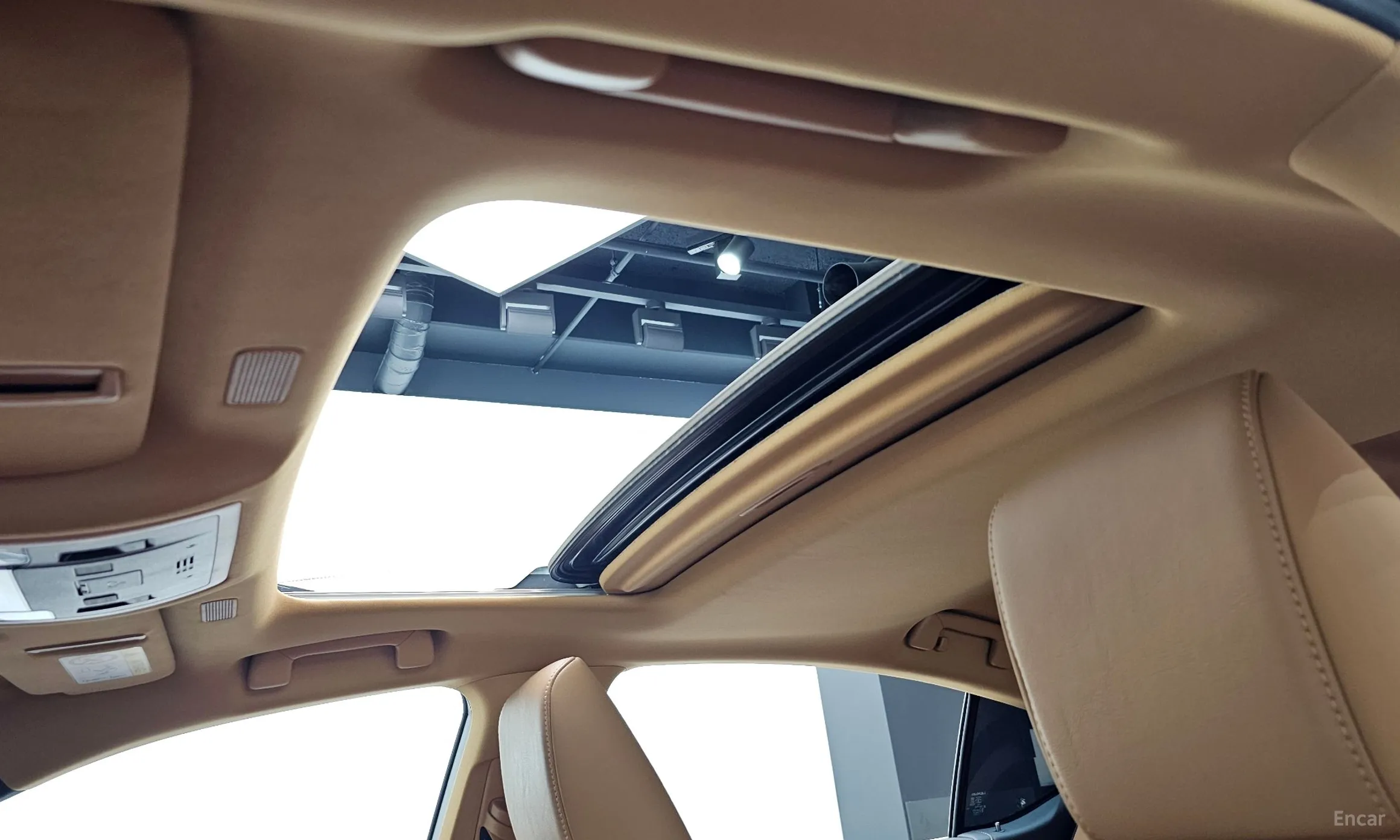 Lexus ES300h 7th Generation превью 17