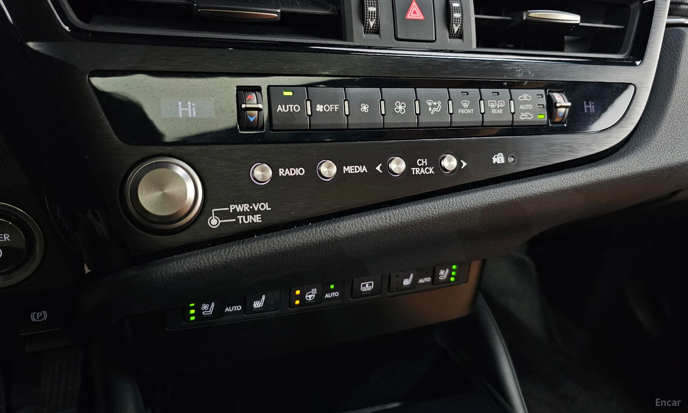 Lexus ES300h 7th Generation превью 18