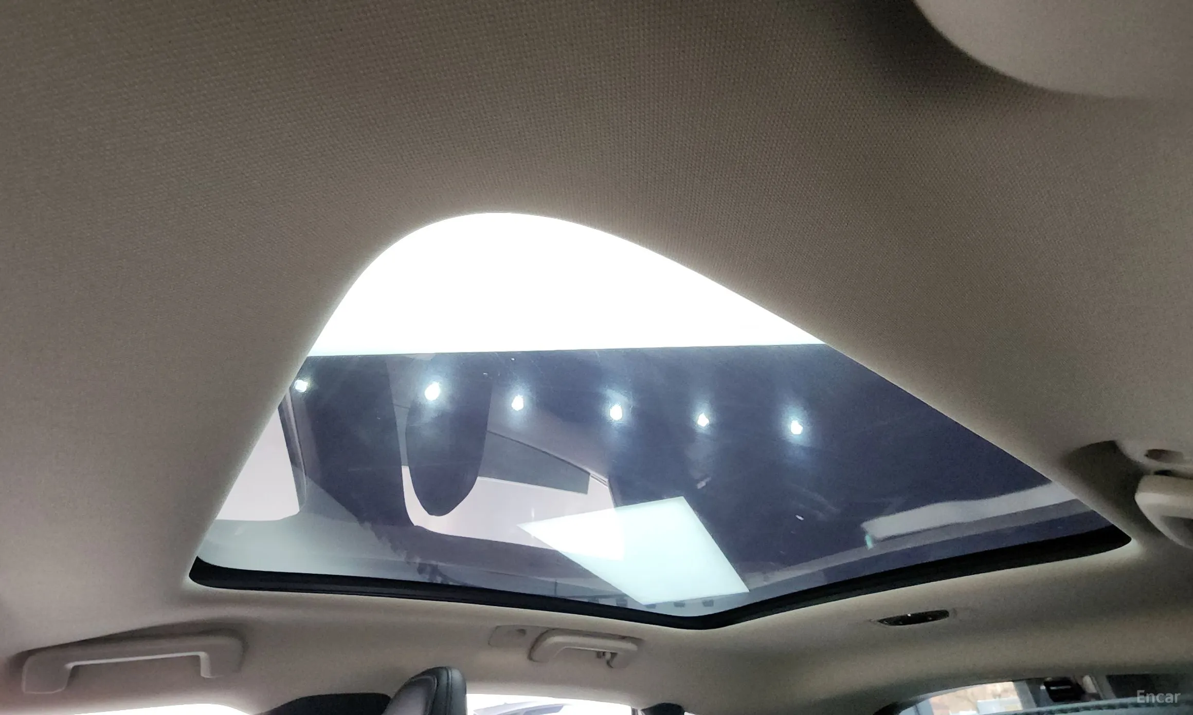 Volvo V40 превью 19