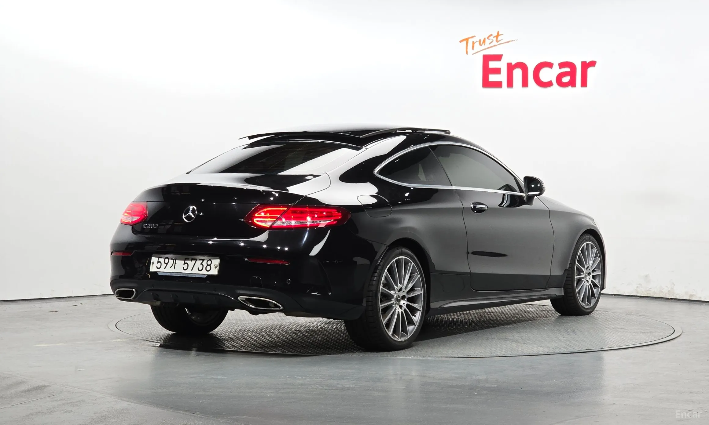 Mercedes Benz C-Class W205 превью 2