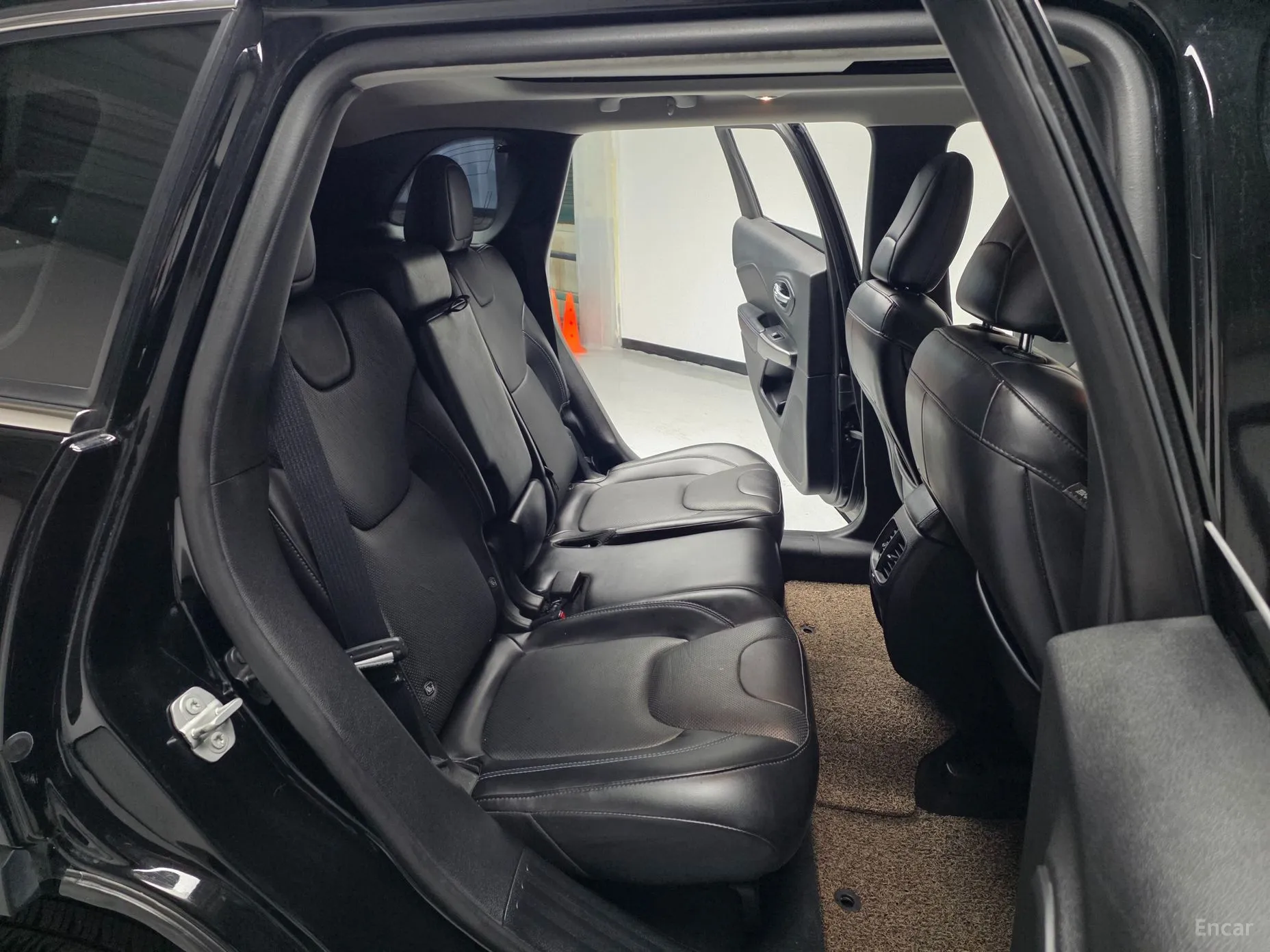 Jeep Cherokee (KL) превью 12