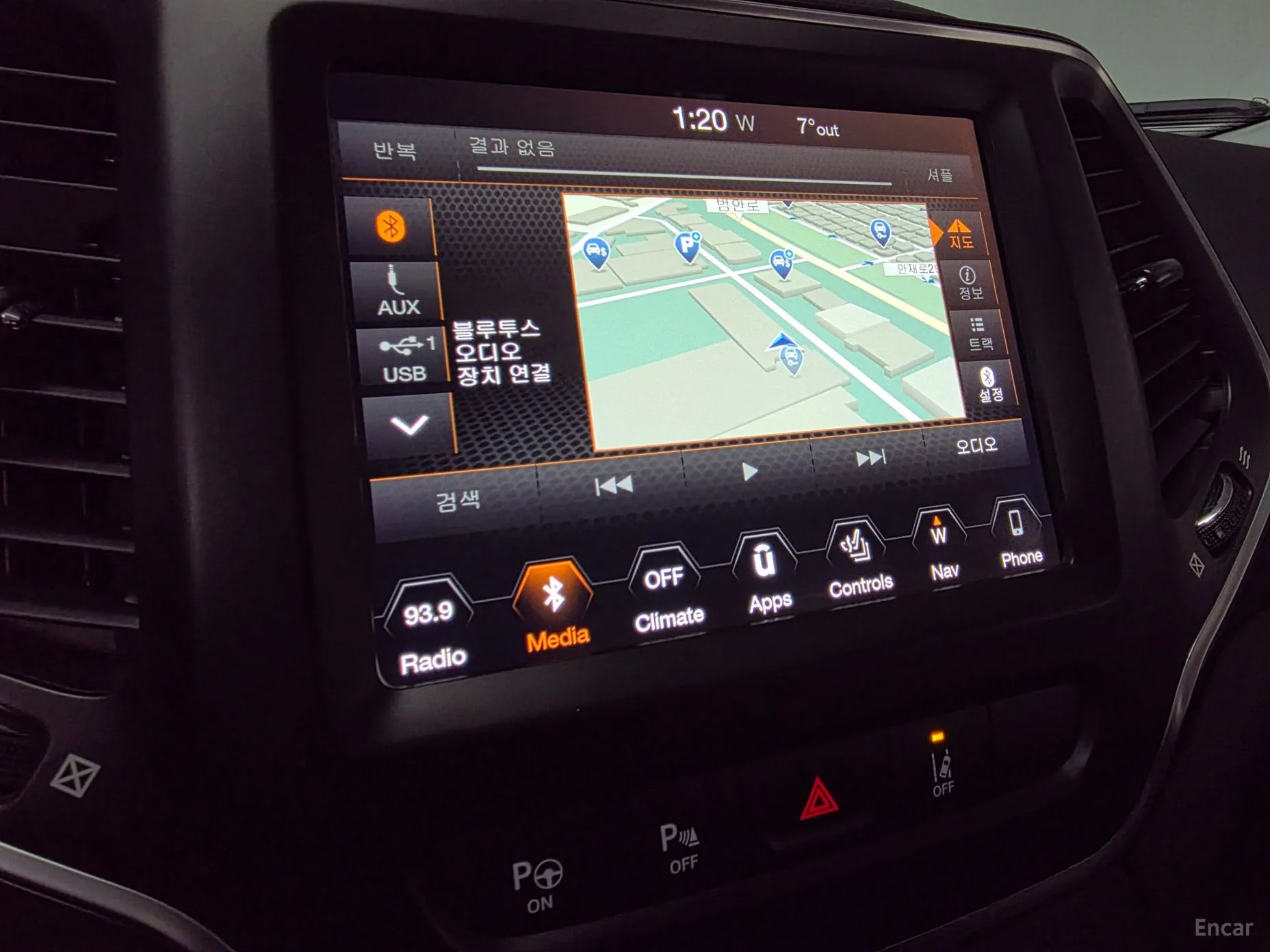 Jeep Cherokee (KL) превью 13