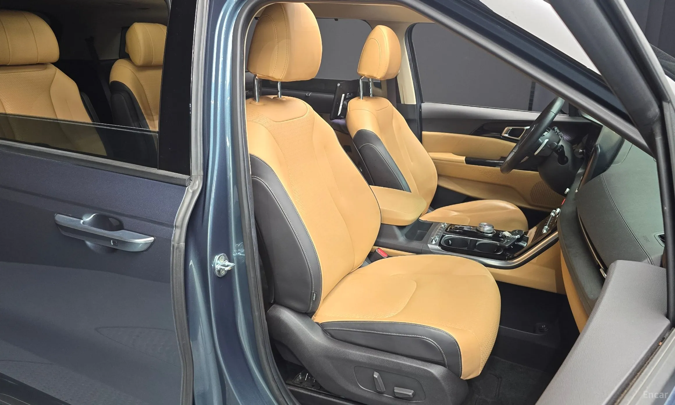 Kia Carnival Gen 4 превью 12