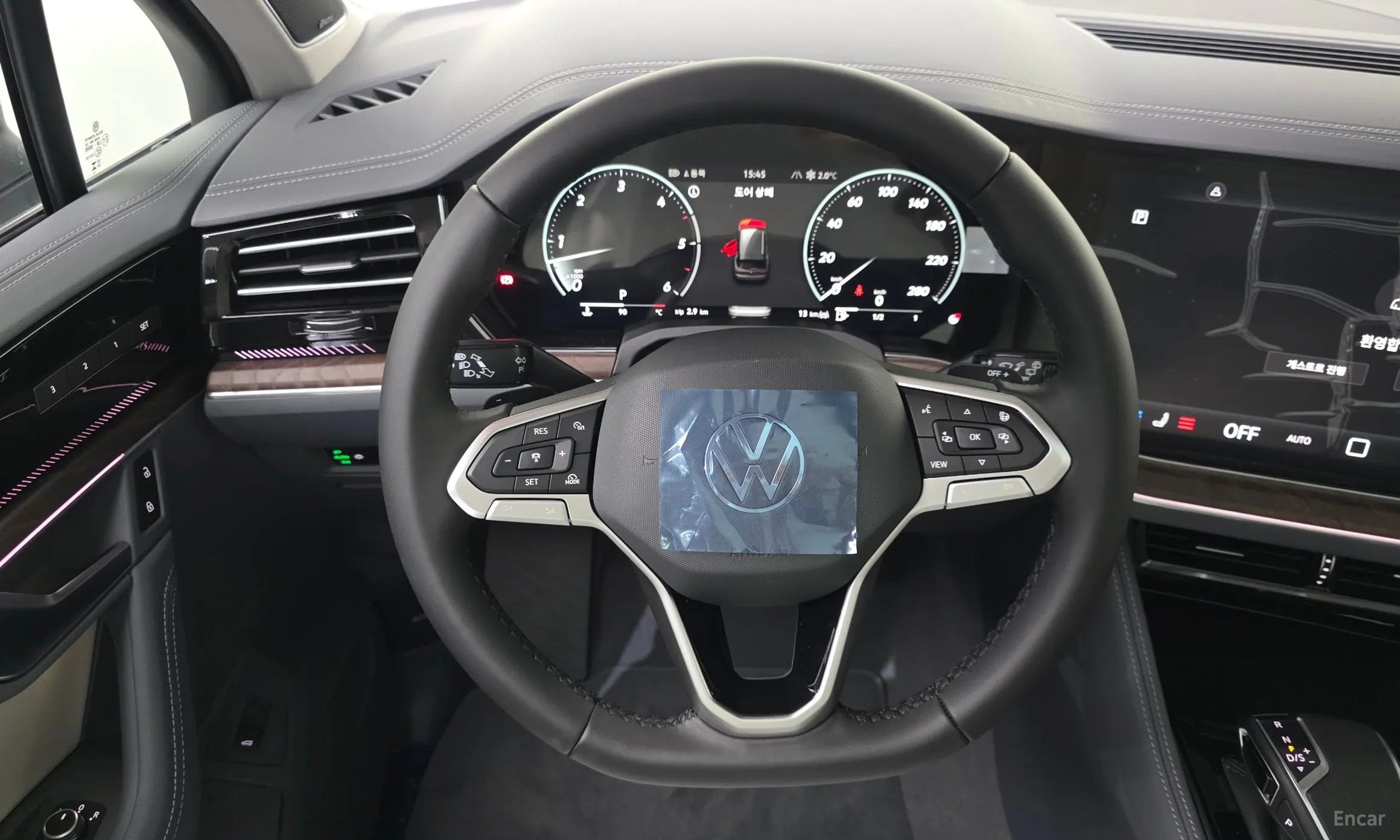 Volkswagen Touareg 3rd Generation превью 14