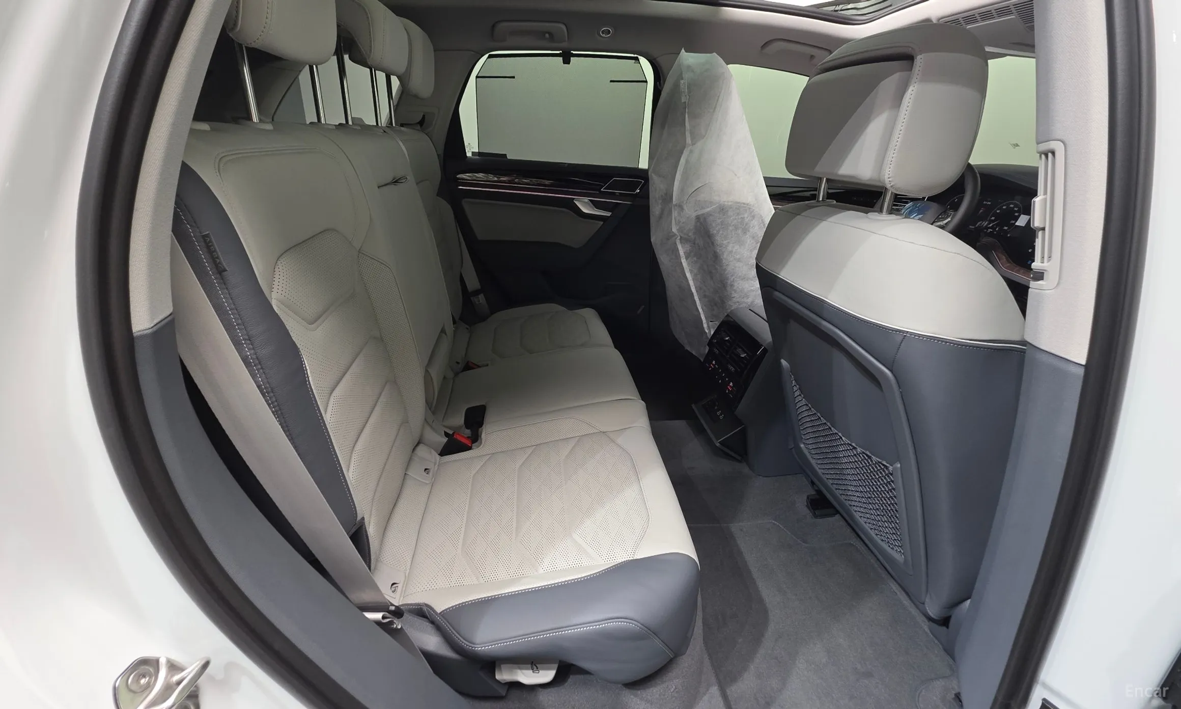 Volkswagen Touareg 3rd Generation превью 19