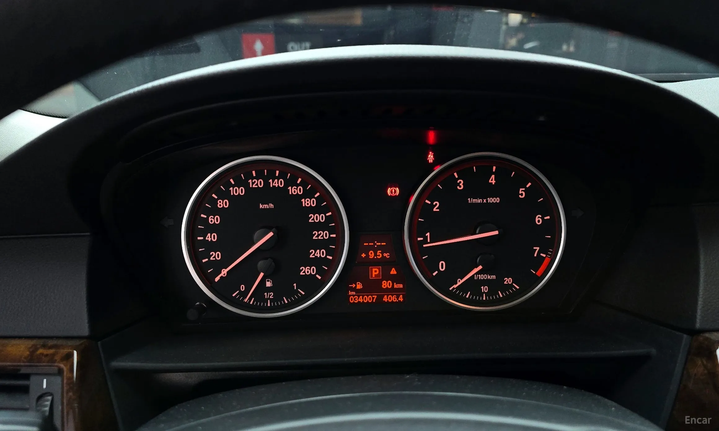 BMW 5 Series (E60) превью 8