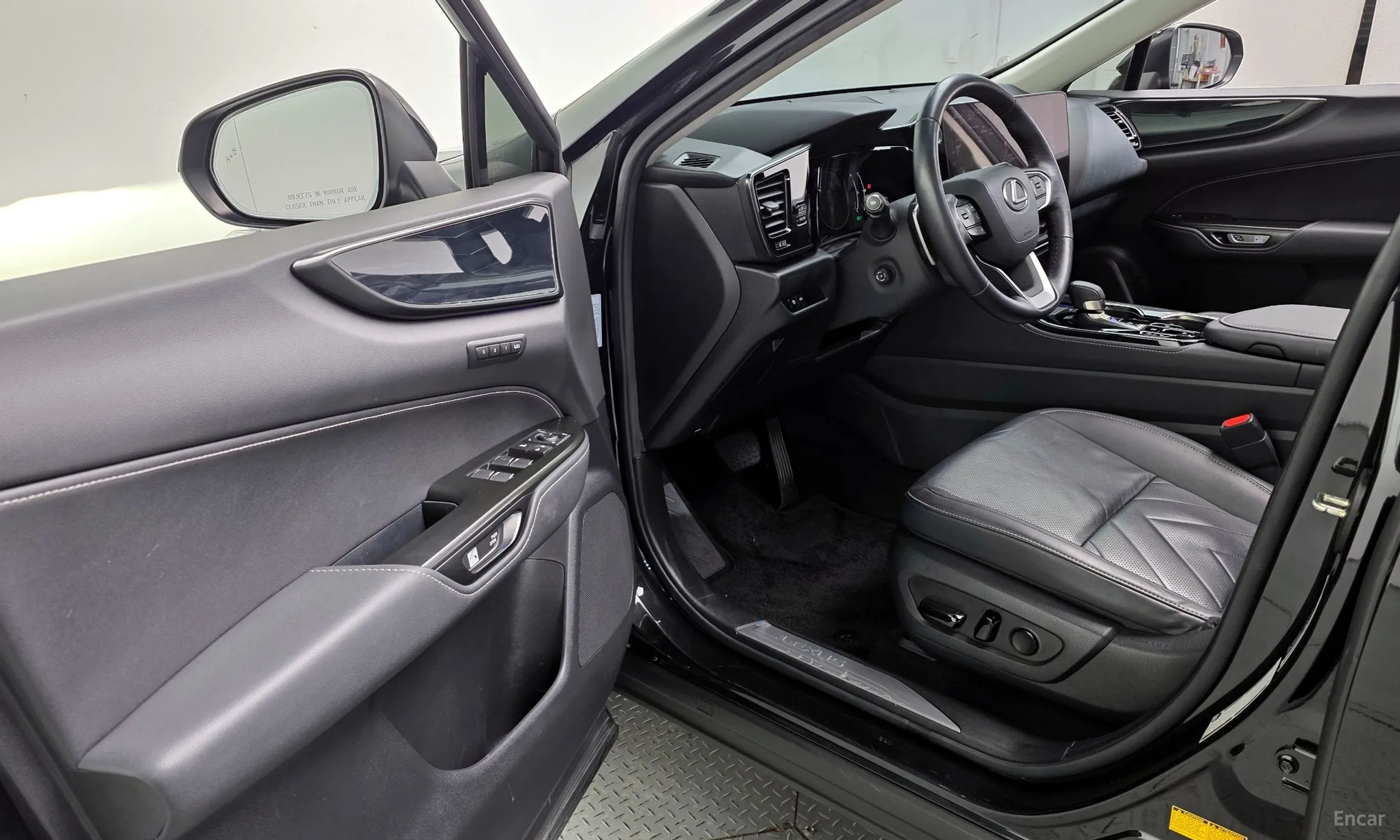 Lexus NX350h Gen 2 превью 11