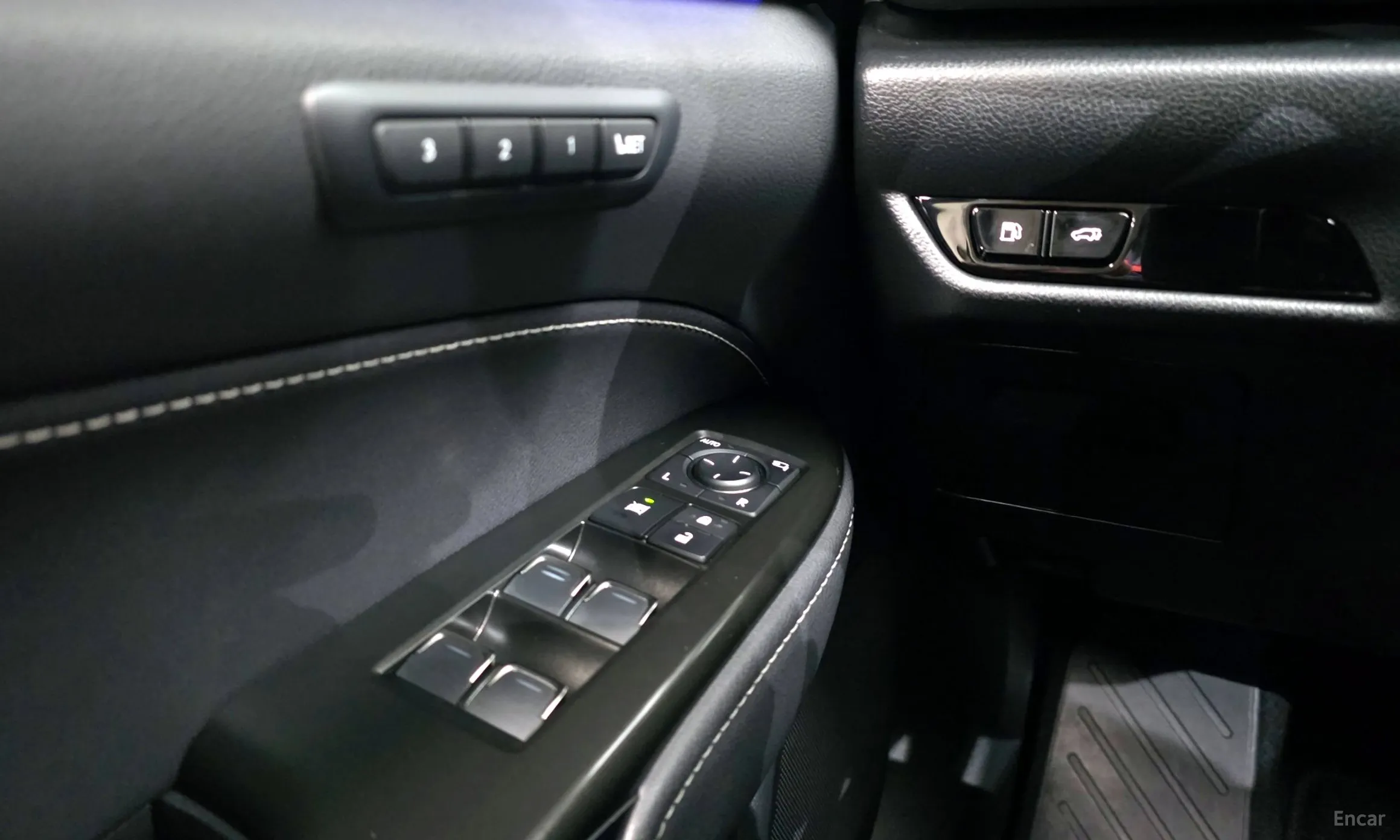 Lexus NX350h Gen 2 превью 17