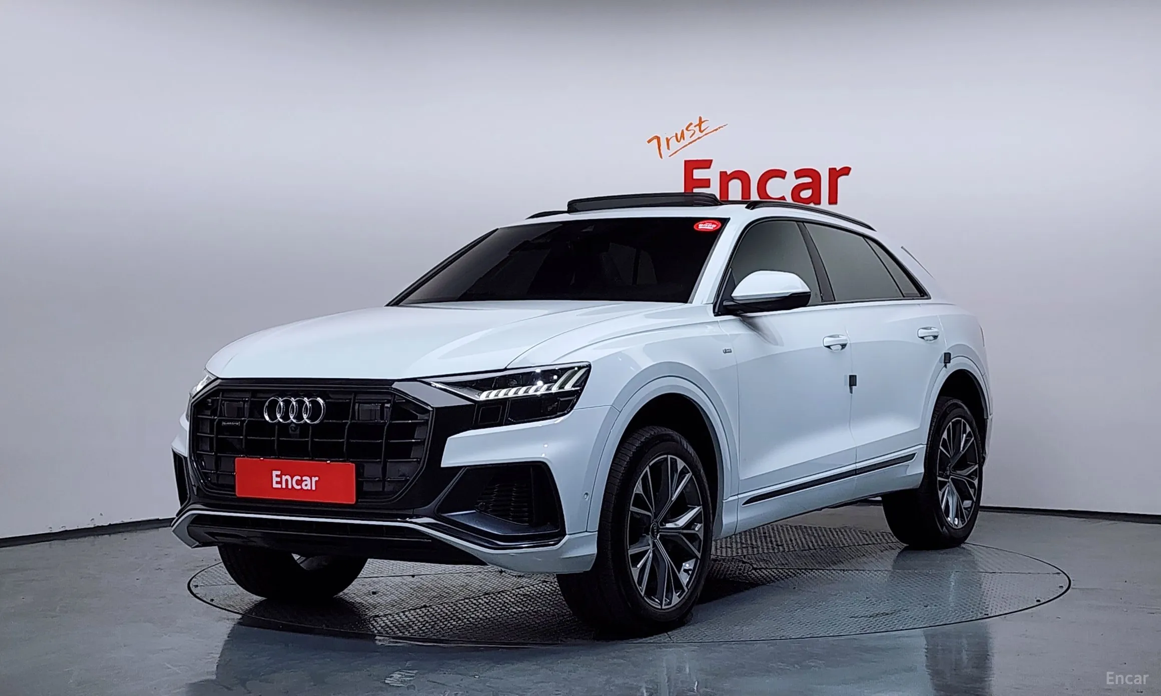 Audi Q8 (4M)