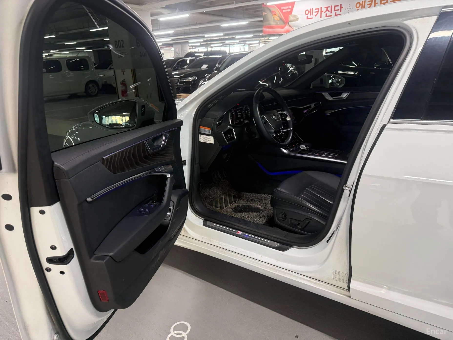Audi A6 (C8) превью 15