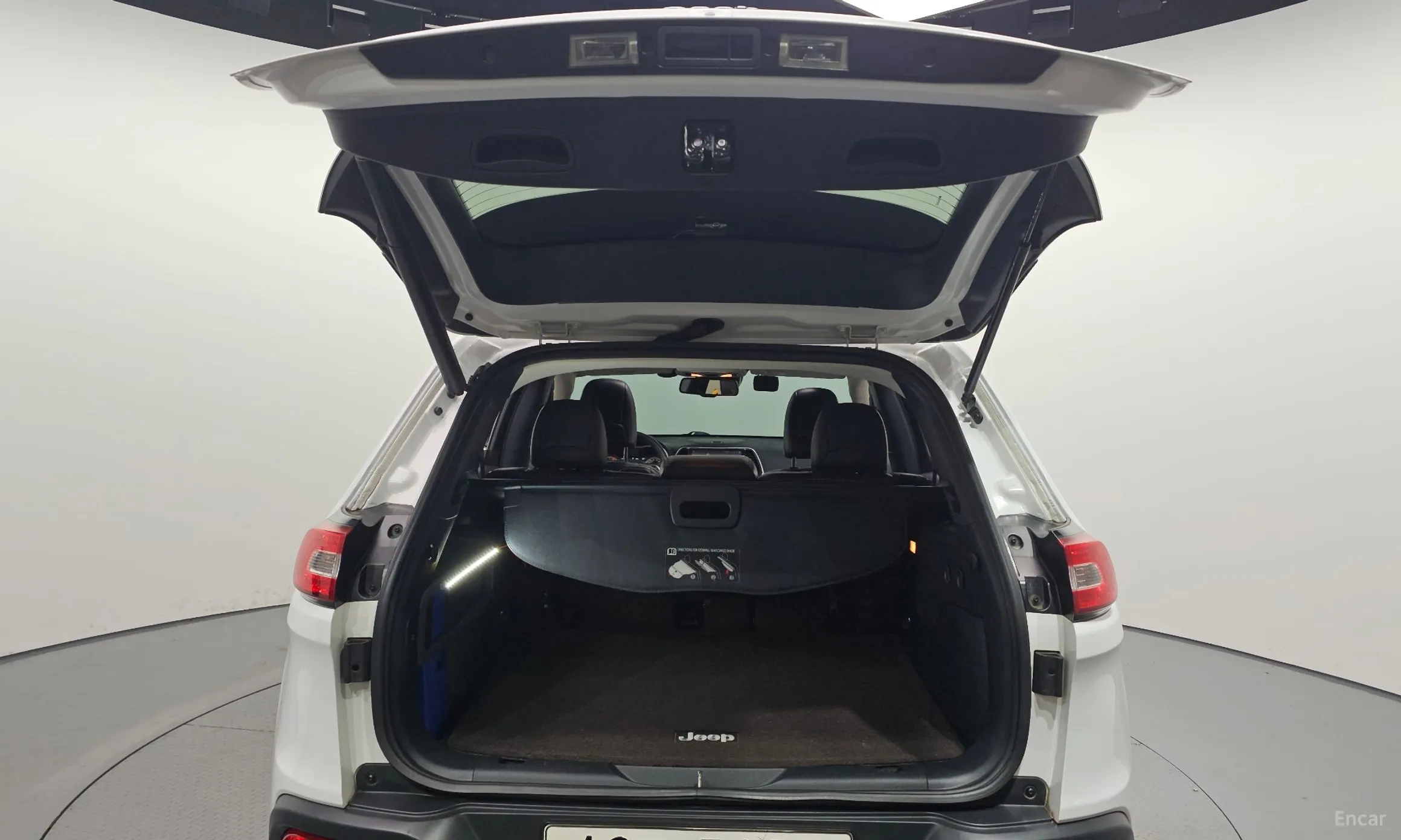 Jeep Cherokee (KL) превью 20