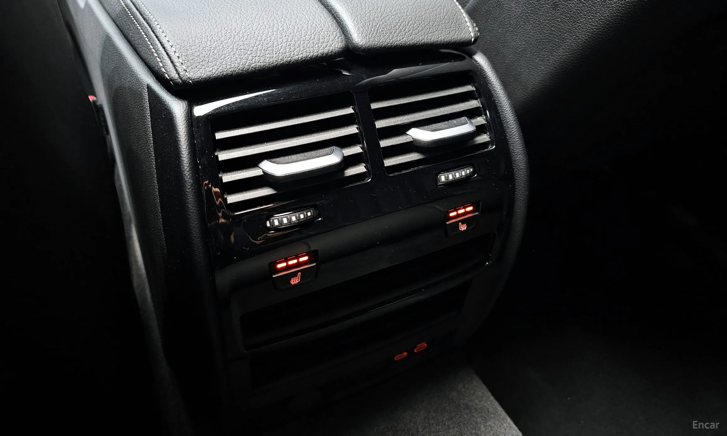 BMW 5 Series (G30) превью 17
