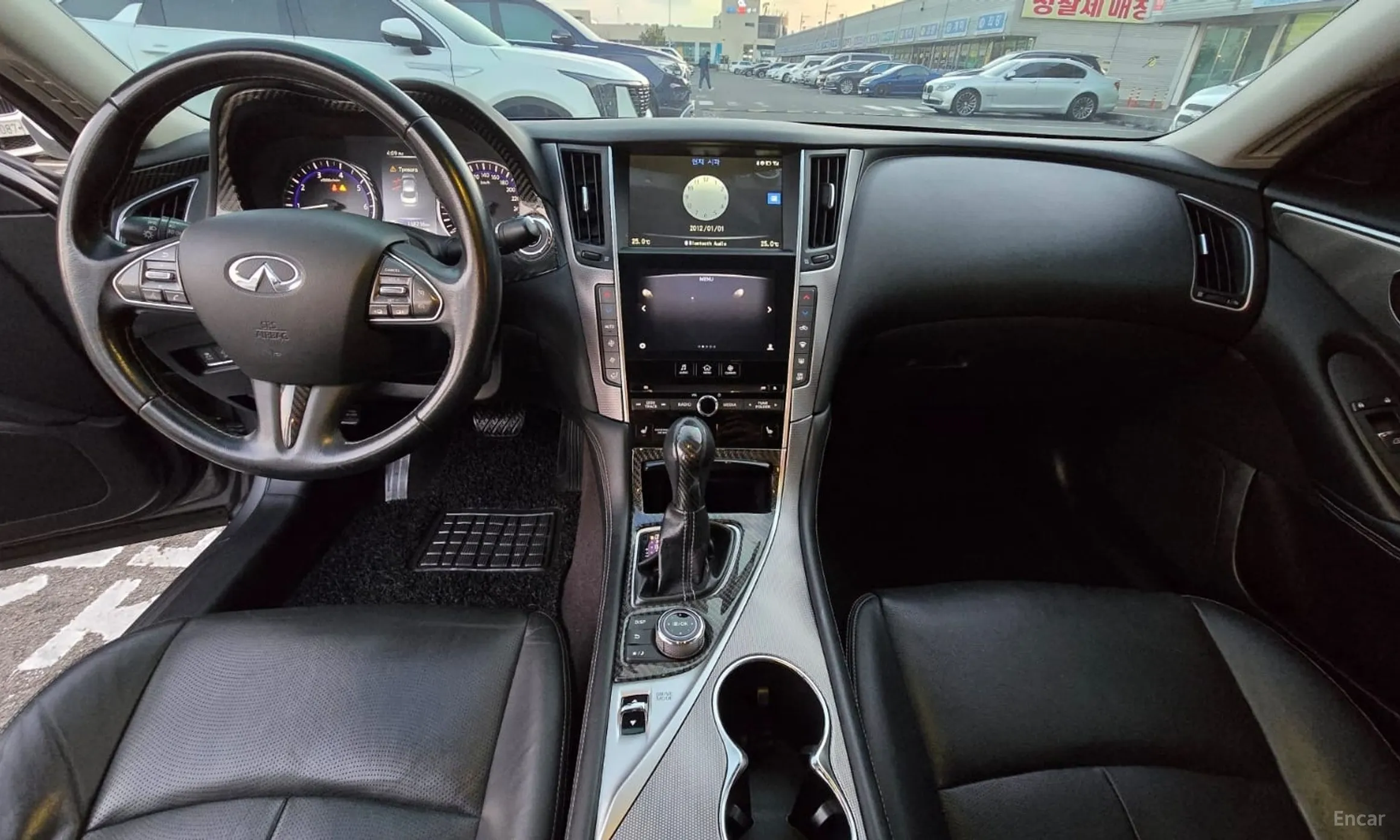 Infiniti Q50 превью 15