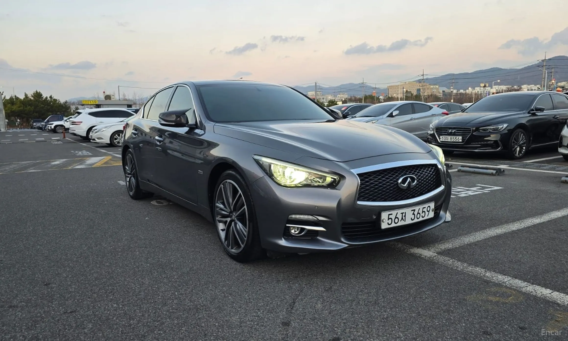 Infiniti Q50 превью 18
