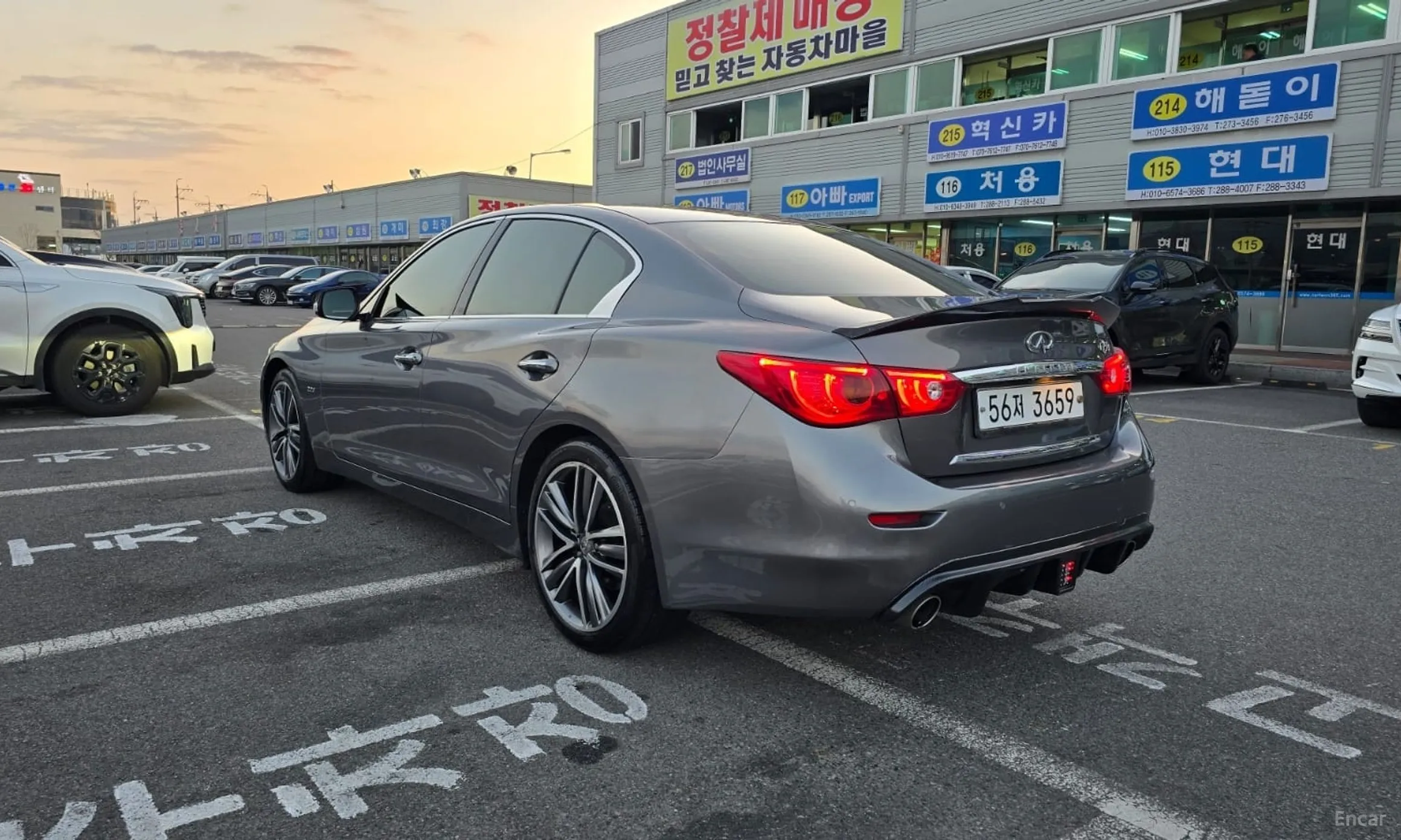 Infiniti Q50 превью 20