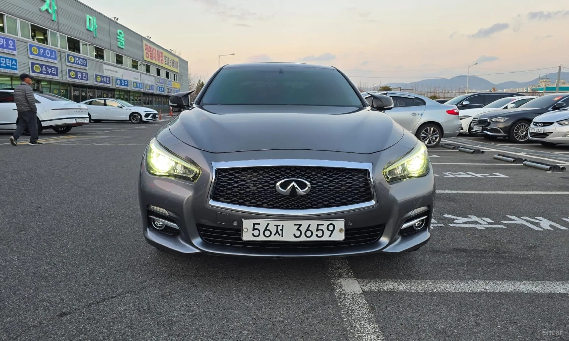 Infiniti Q50 превью 3