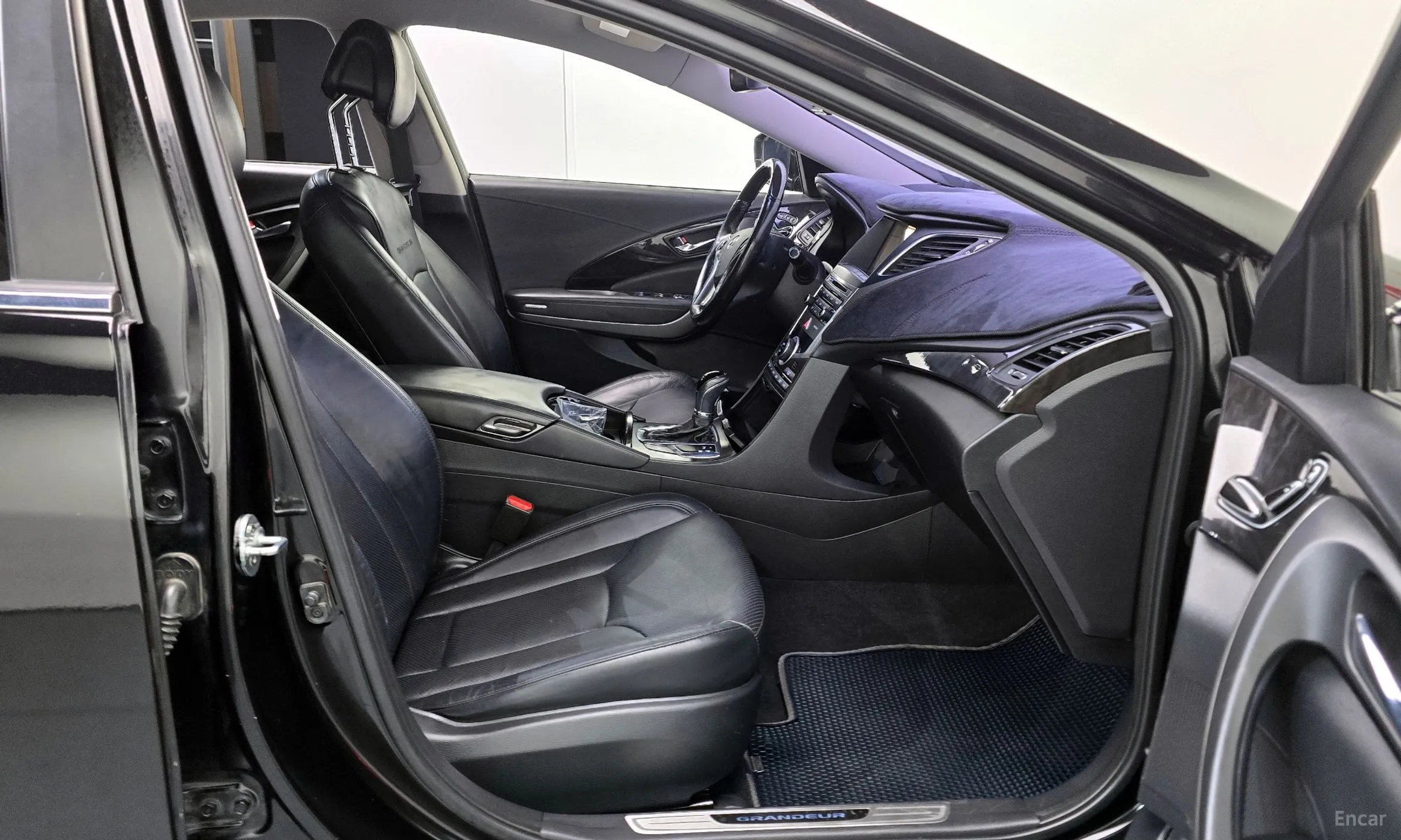 Hyundai Grandeur HG превью 10