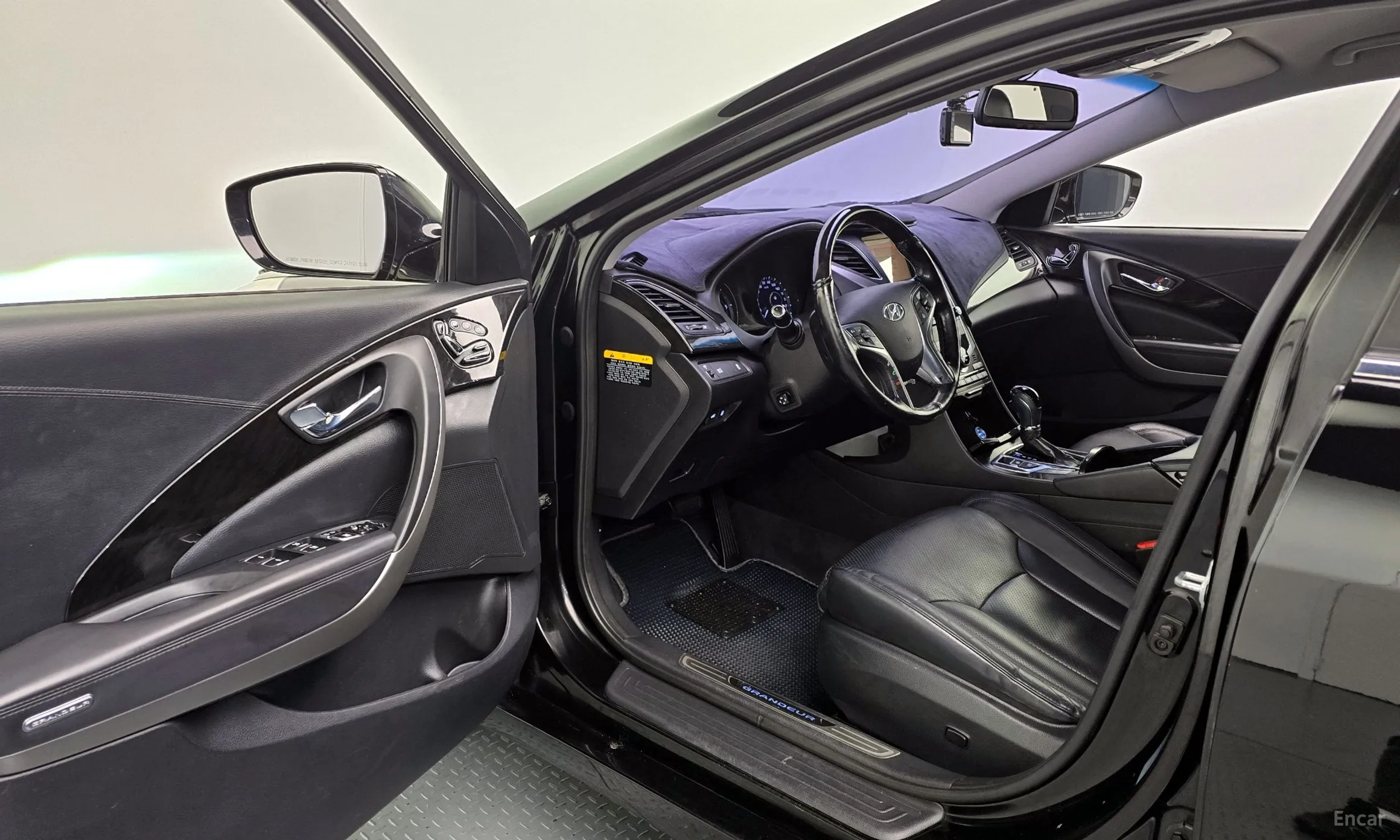 Hyundai Grandeur HG превью 11