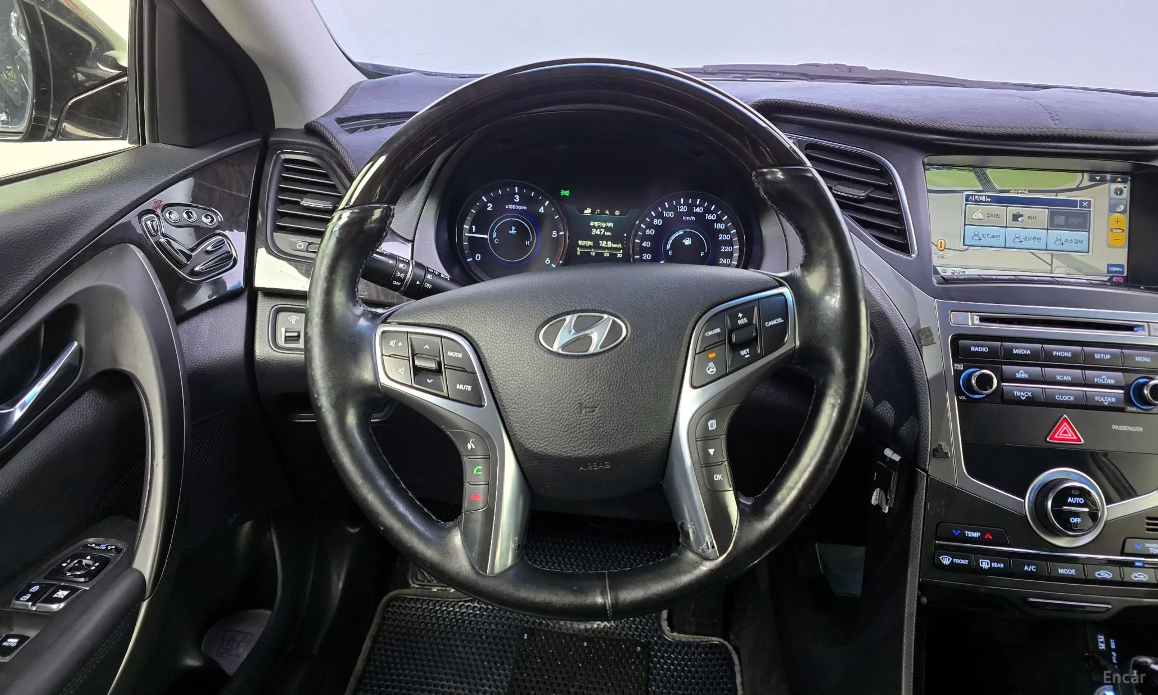 Hyundai Grandeur HG превью 14