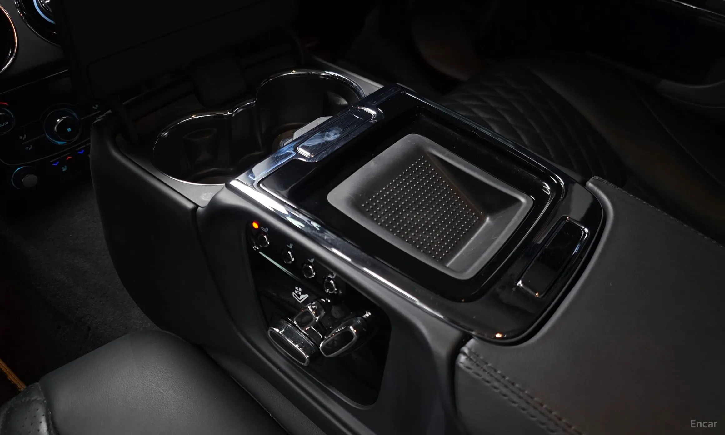 Jaguar All New XJ превью 18