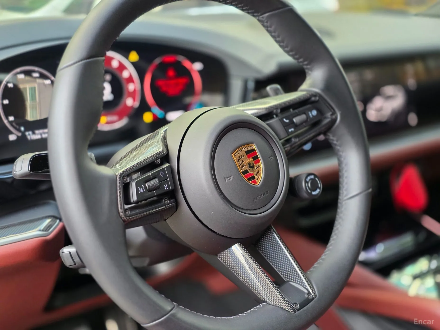 Porsche Cayenne (PO536) превью 12