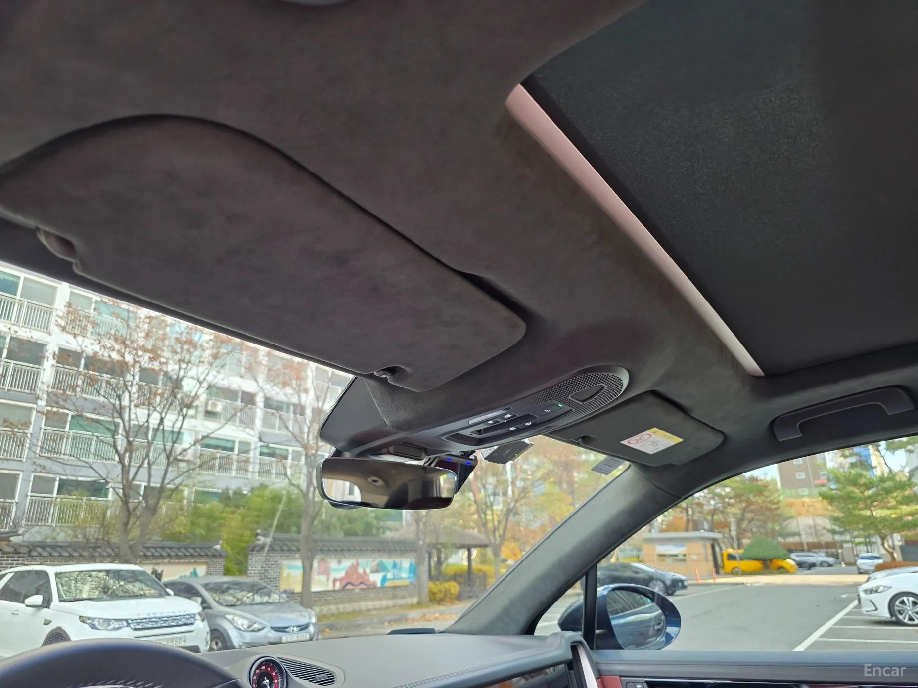 Porsche Cayenne (PO536) превью 17