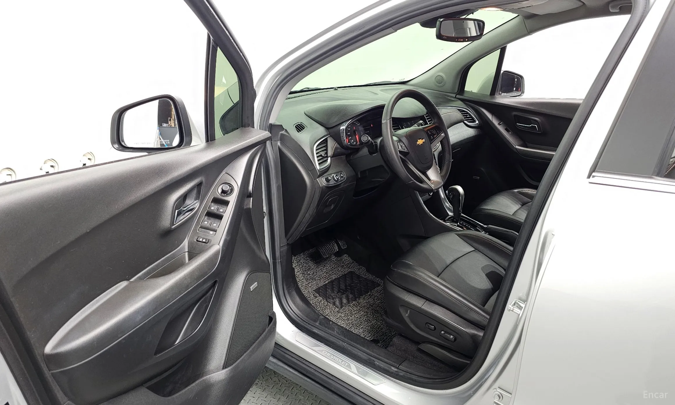 Chevrolet (GM Daewoo) Trax превью 10