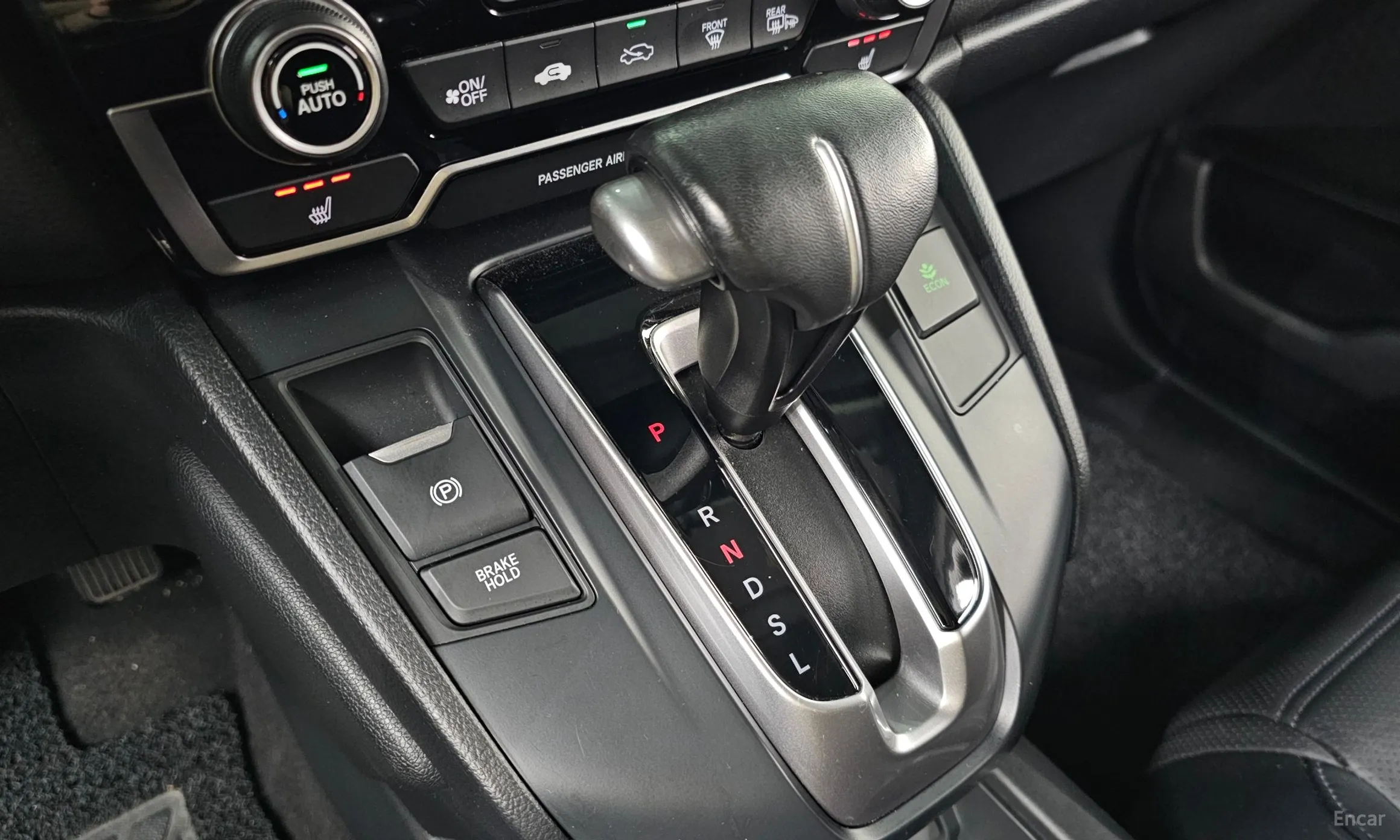 Honda CR-V 5th generation превью 9