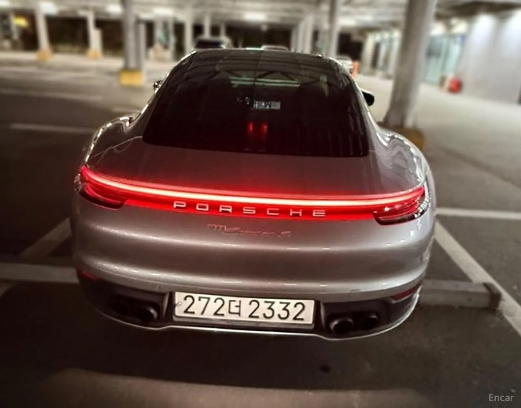 Porsche 911 (992) 2