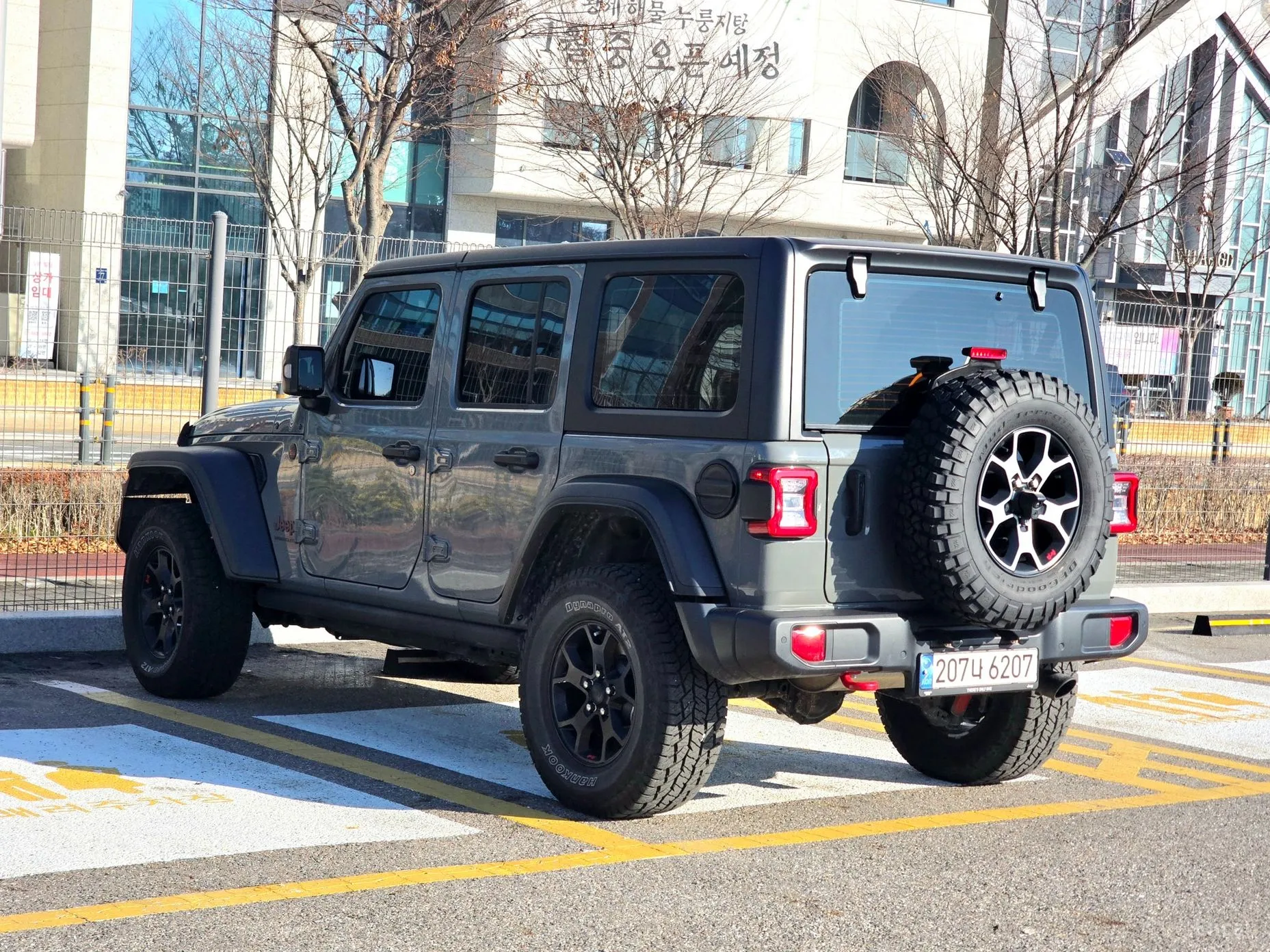 Jeep Wrangler (JL) превью 4