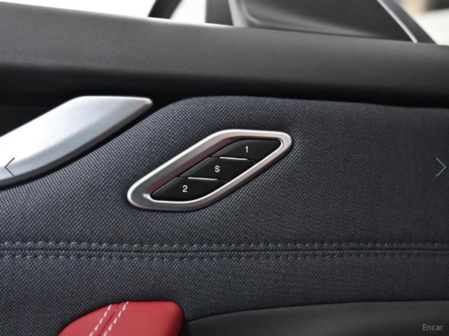 Maserati Levante превью 17