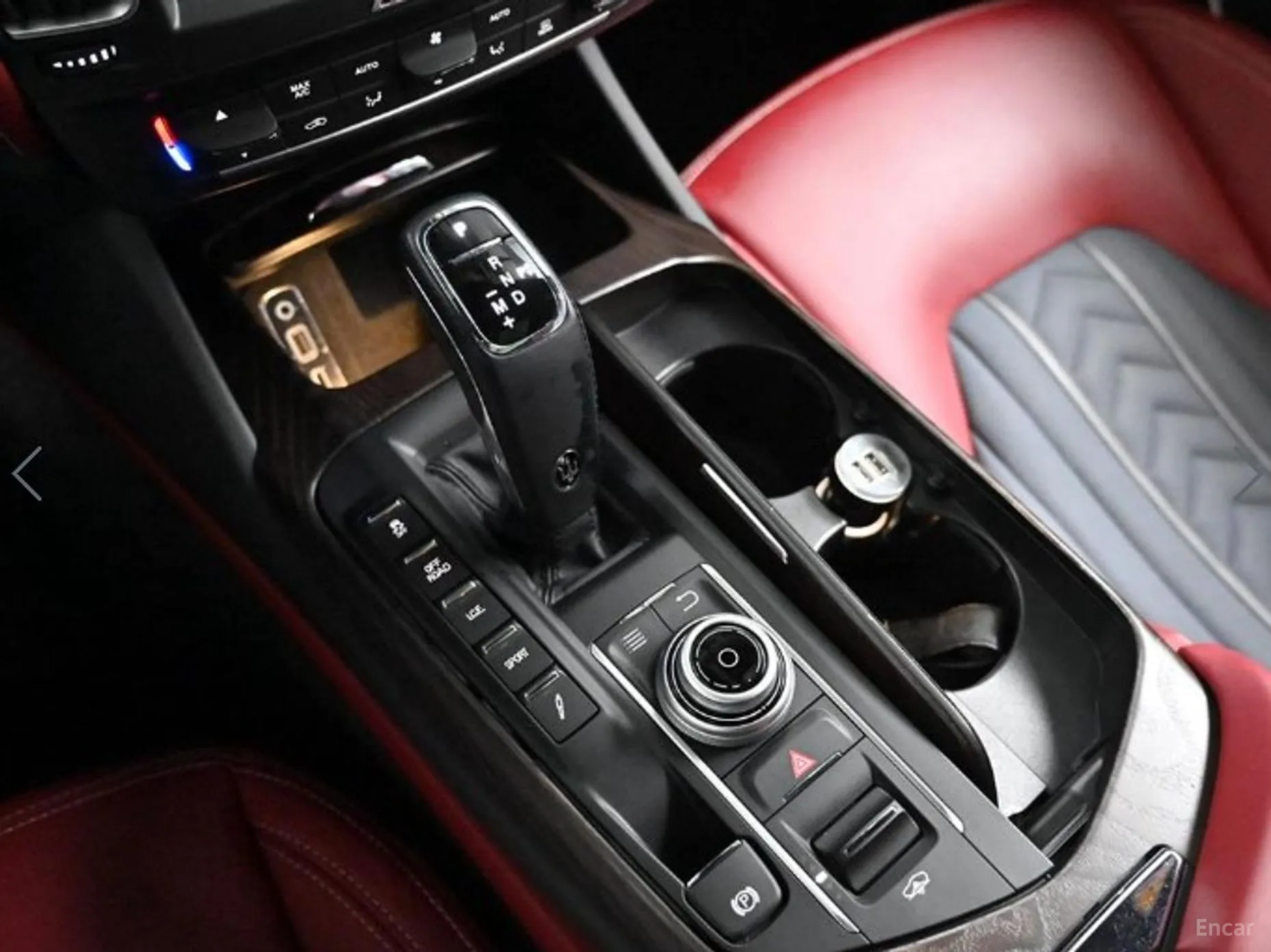 Maserati Levante превью 9