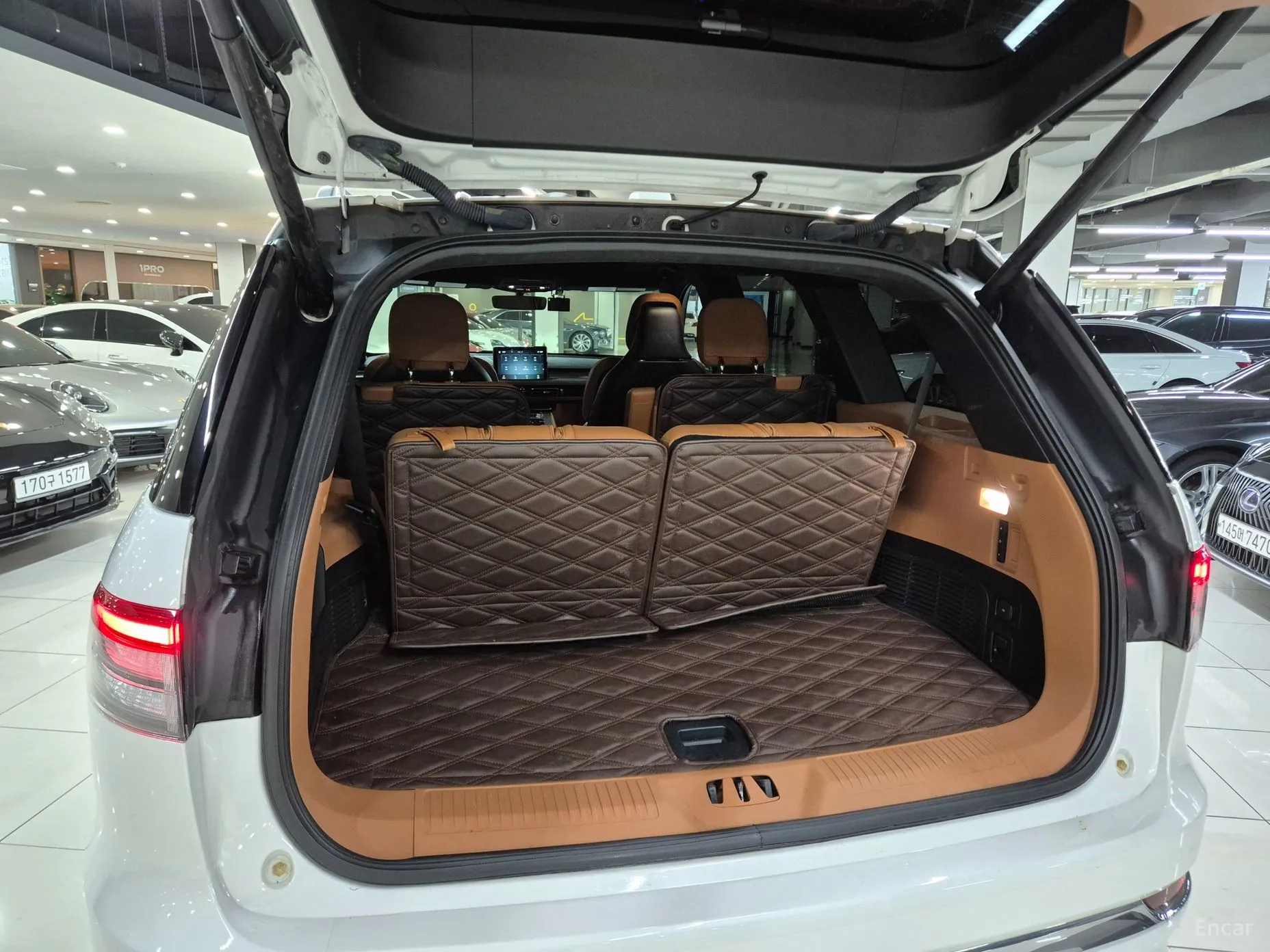 Lincoln Aviator 2nd Generation превью 6
