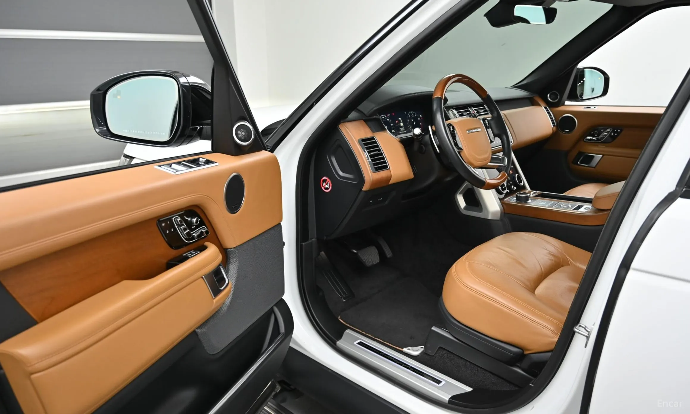 Land Rover Range Rover 4th Generation превью 11